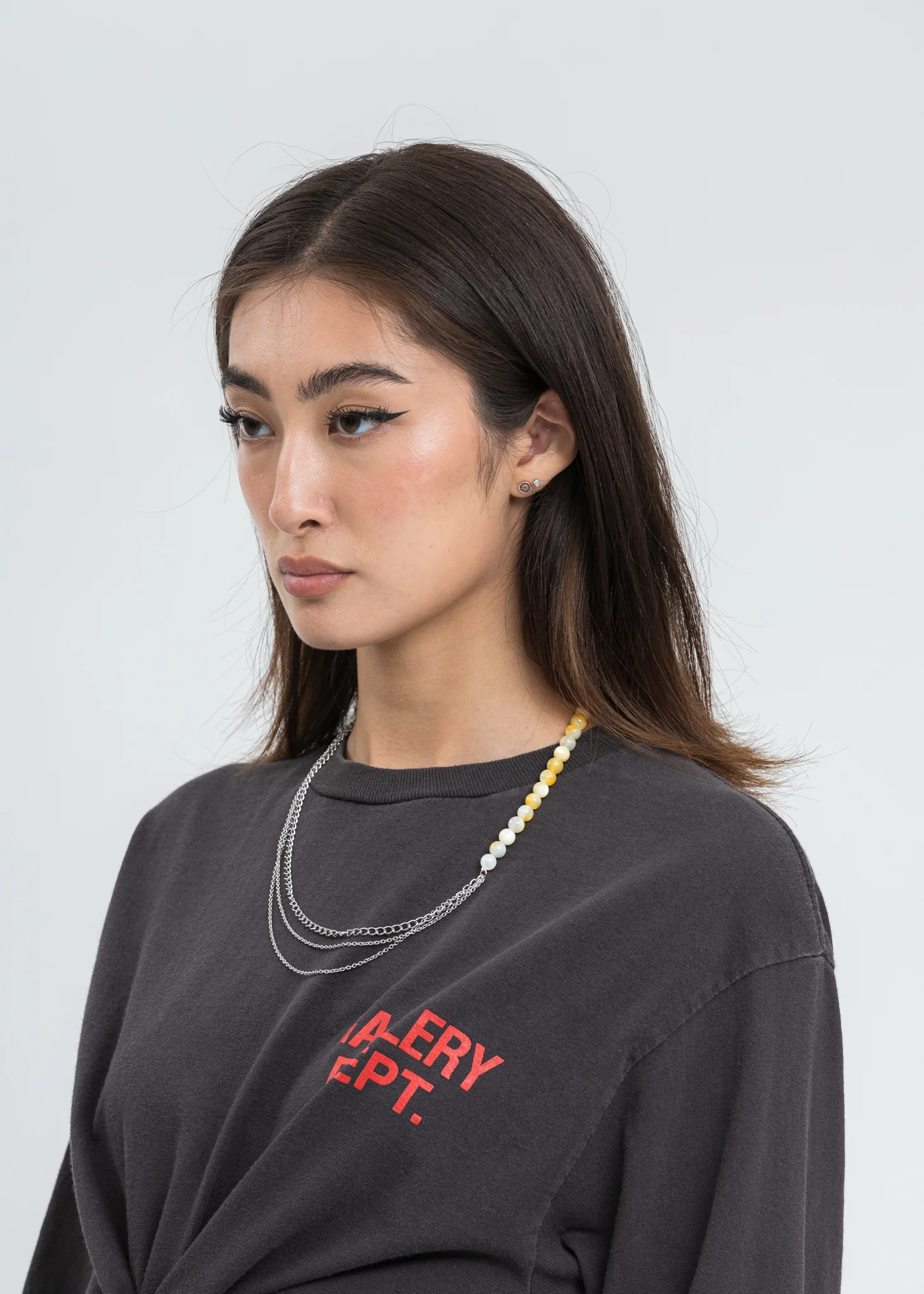 Silver Chains And Yellow Sea Shell Necklace - Image 3