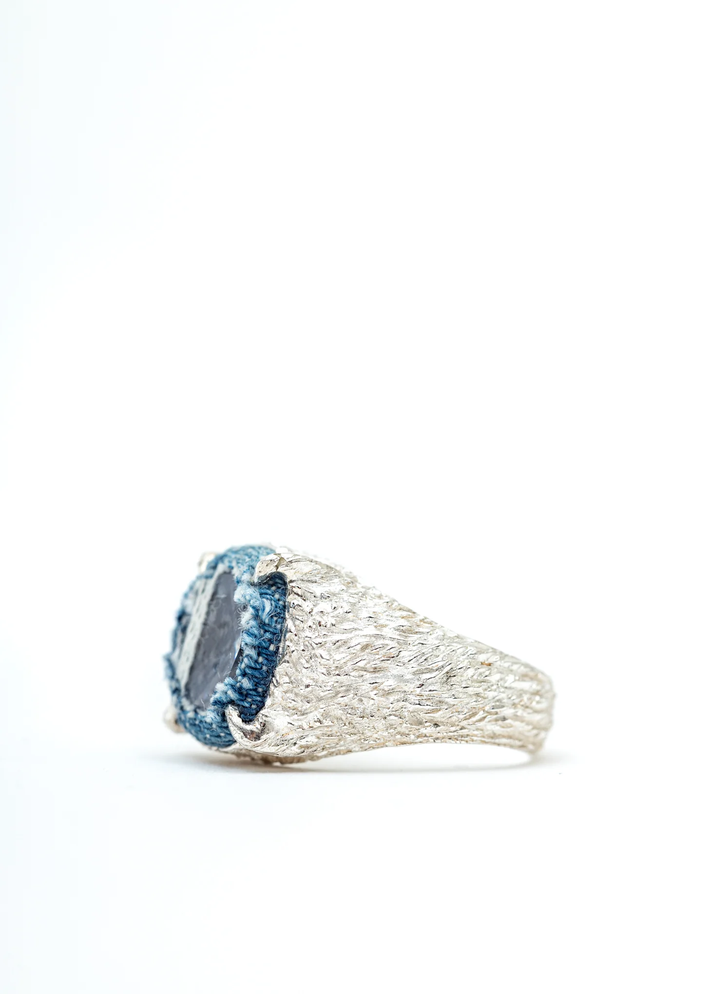 Silver Denim Oval Planet Signet Ring (Blue Denim, Clear Stone) - Image 2