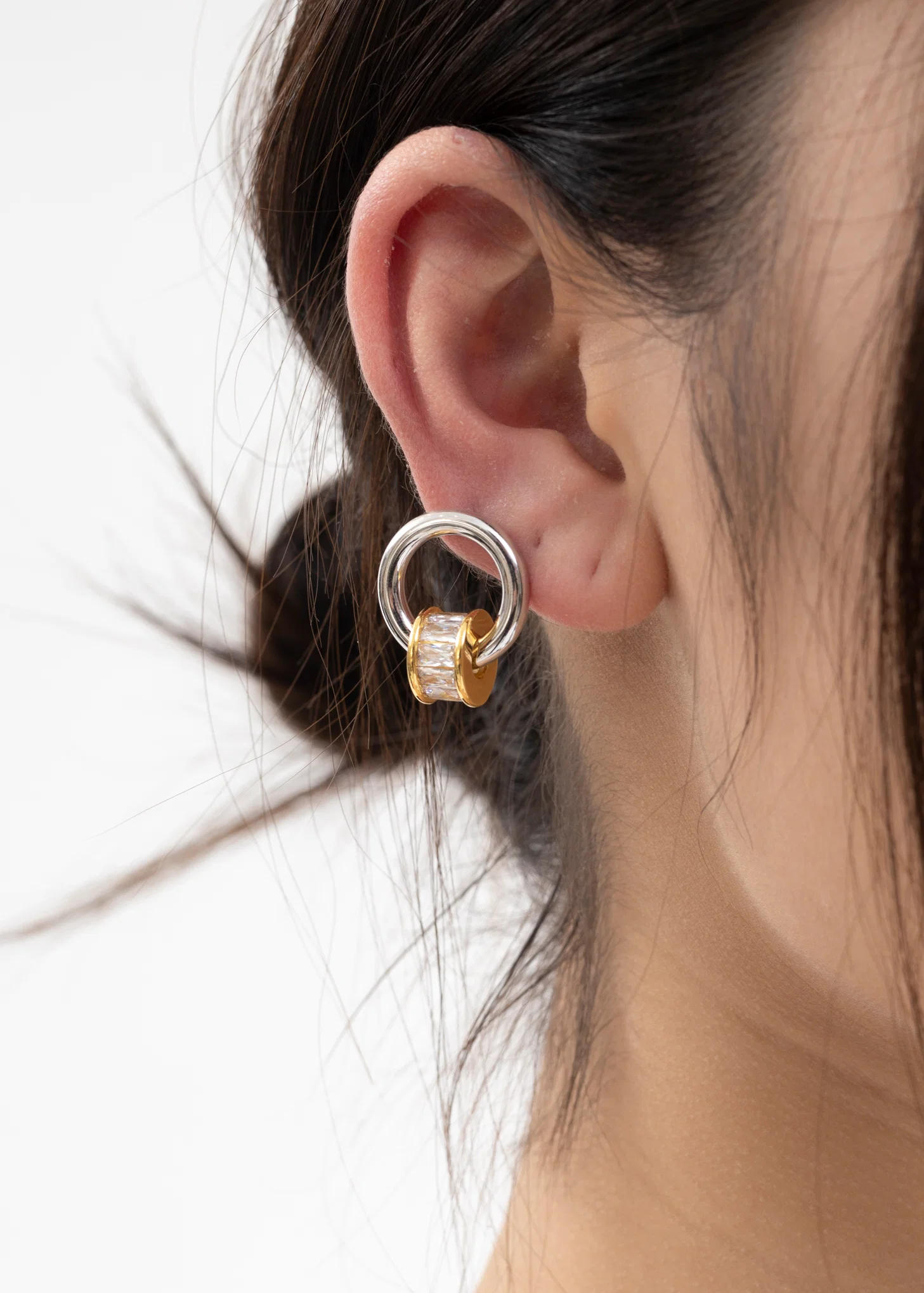 Silver DIAMOND And Gold Earring - Single - Image 3