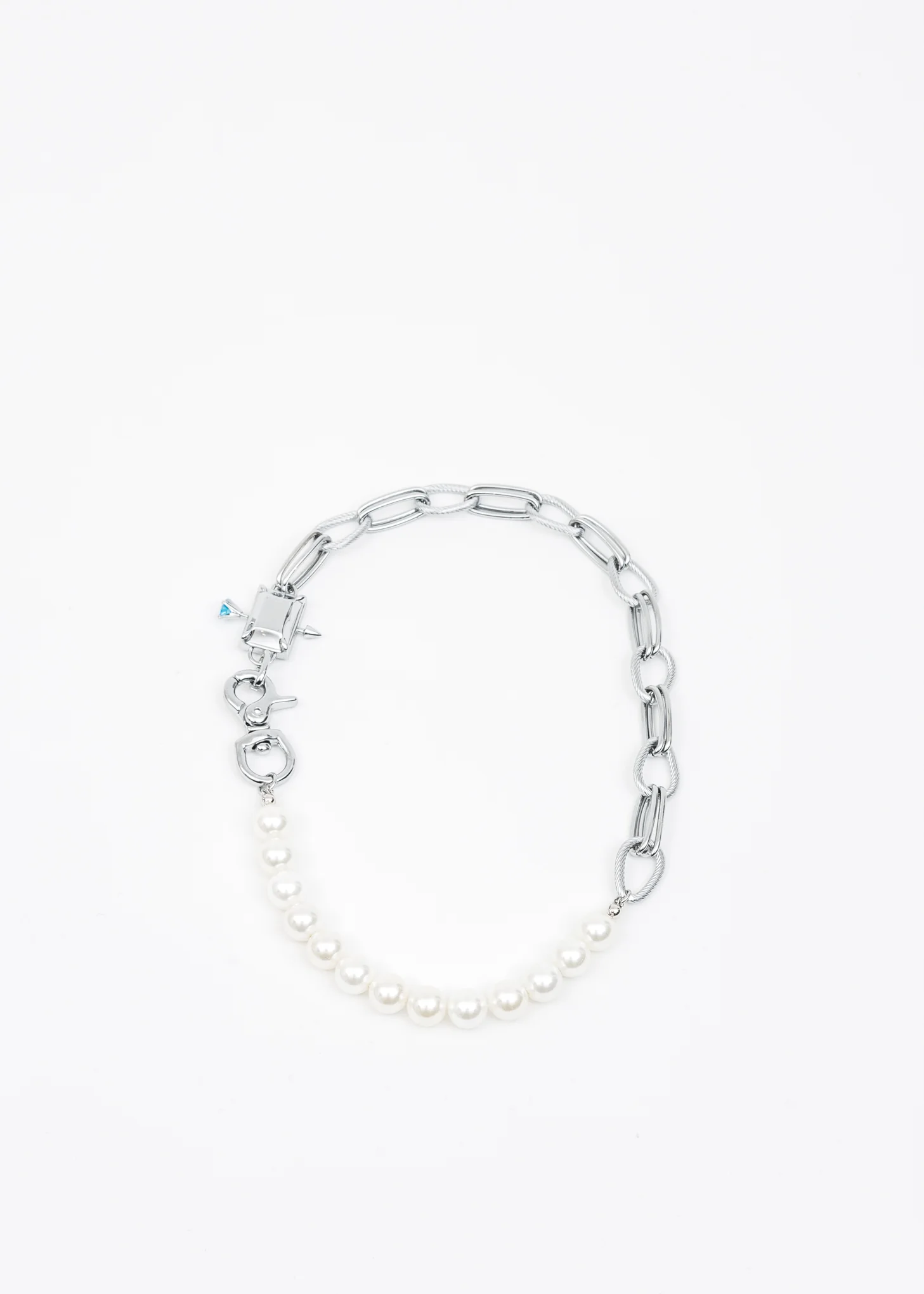 Silver FAKE DIAMOND And Pearl Necklace