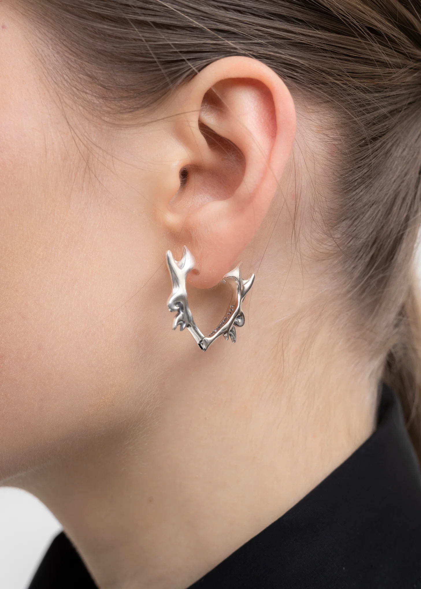 SILVER FLAME HEART EARRING - Image 3