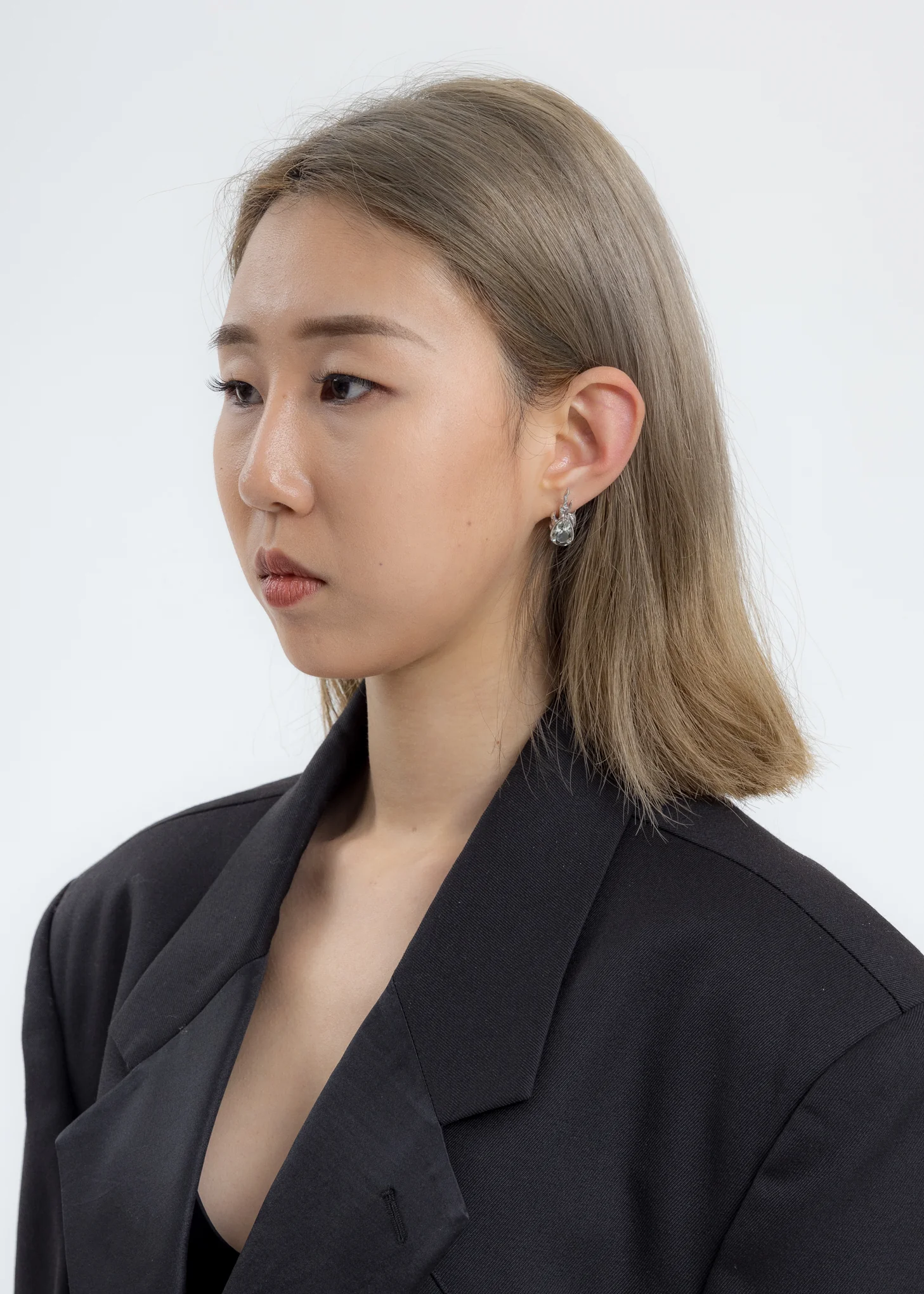 Silver Gem In Heat Earring - Image 4