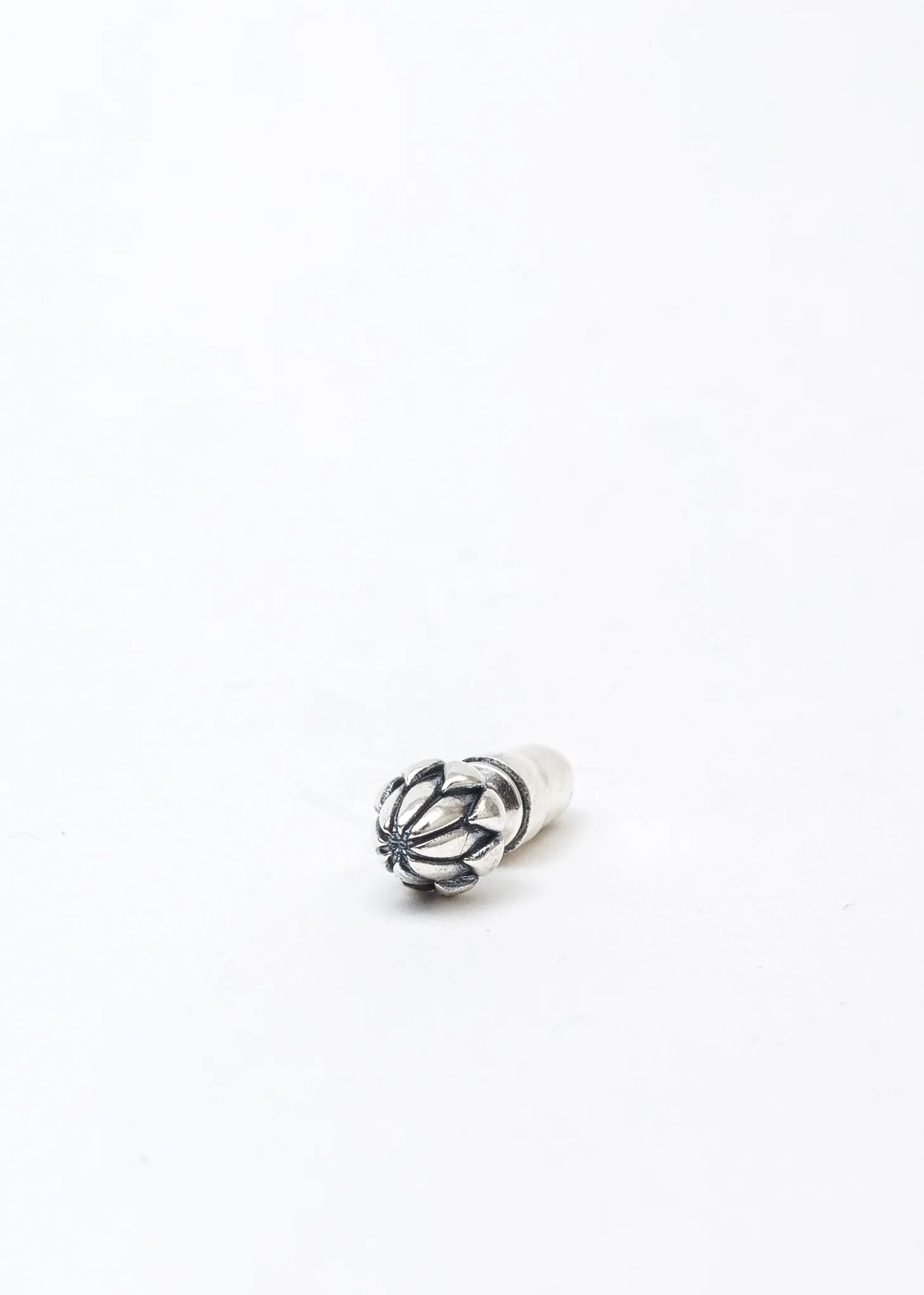SILVER HALF OPEN BUD EARRING