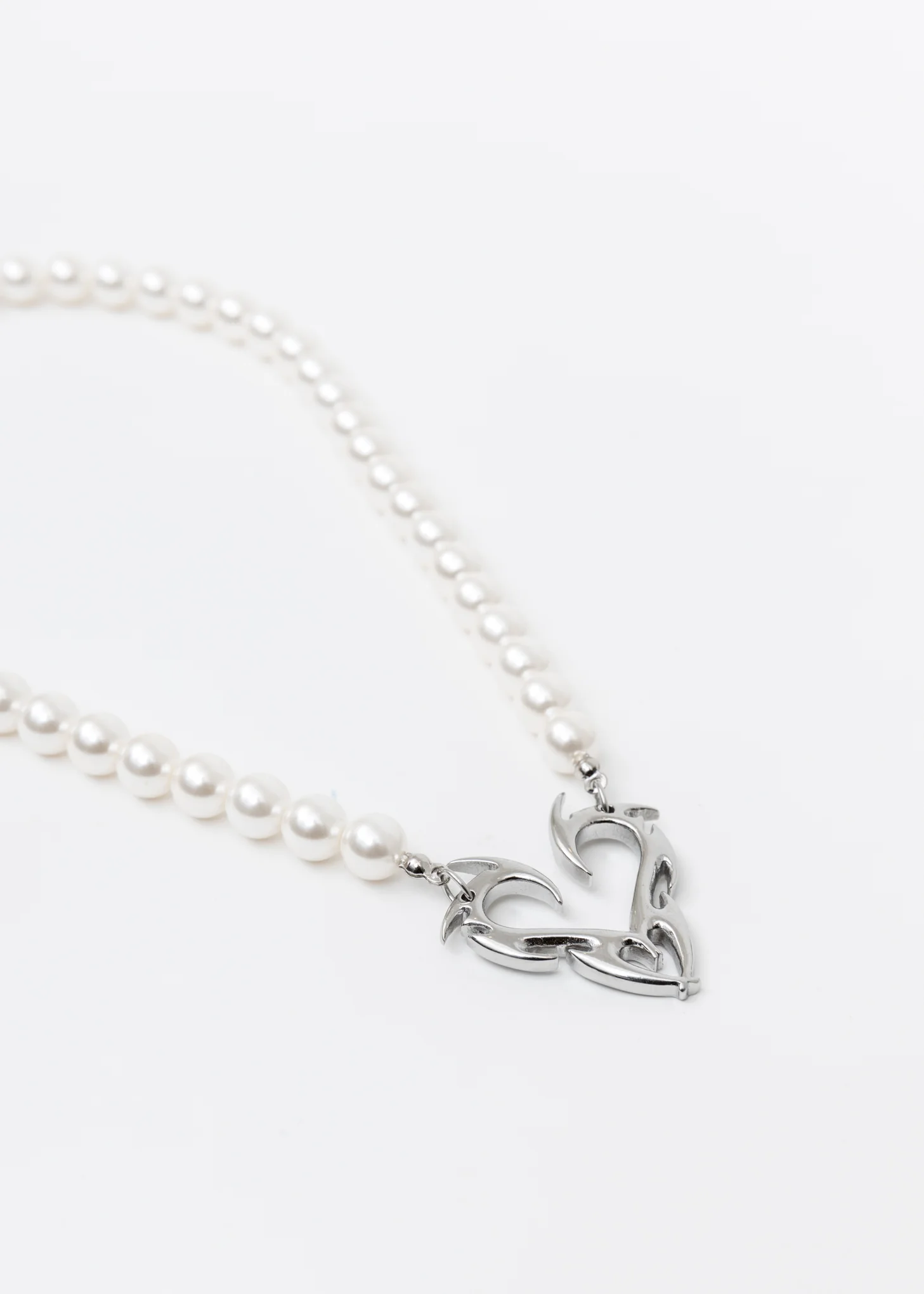 Silver Heart And Pearl Necklace - Image 5