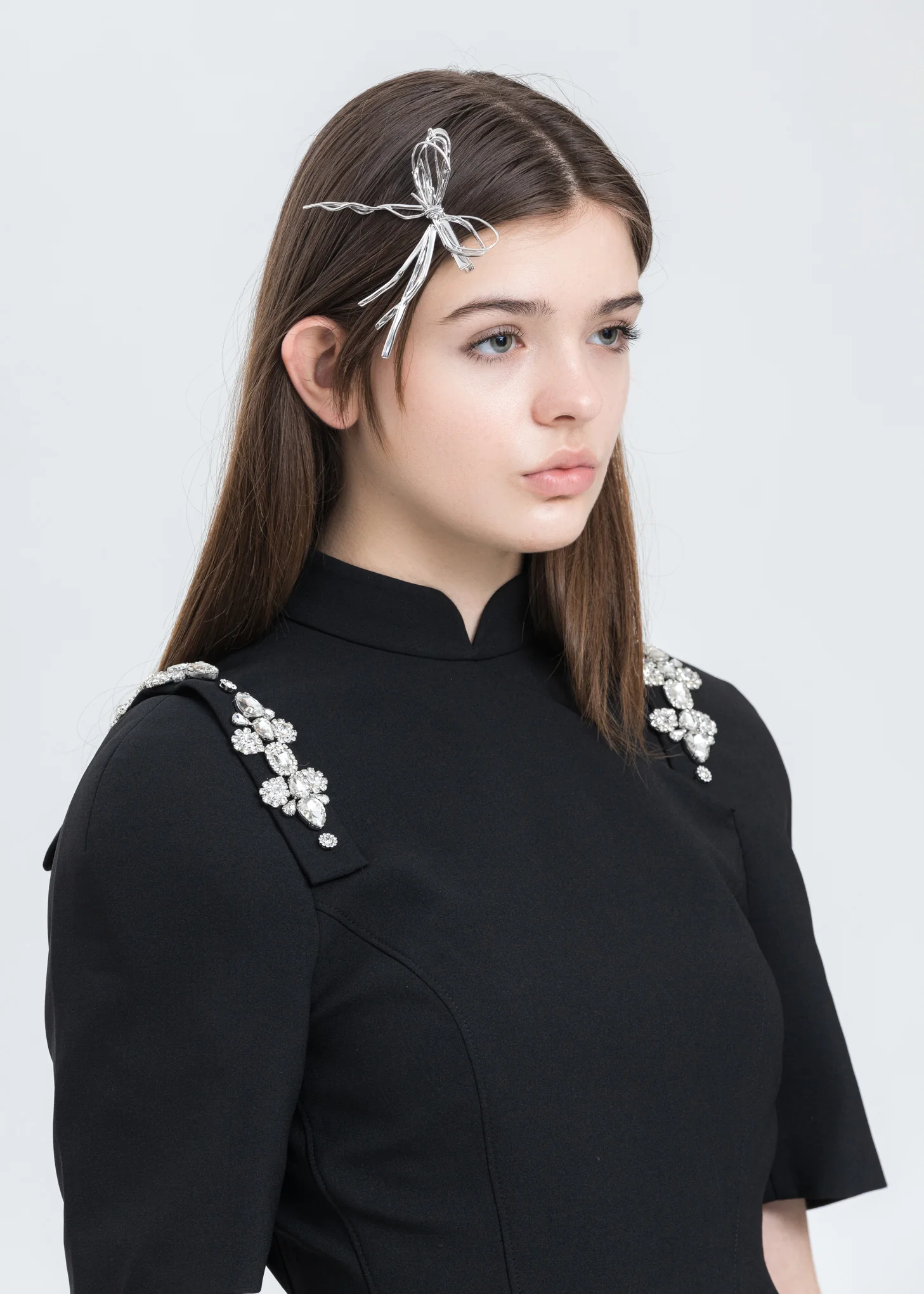 Silver Large Straw Bow Hairpin - Image 2
