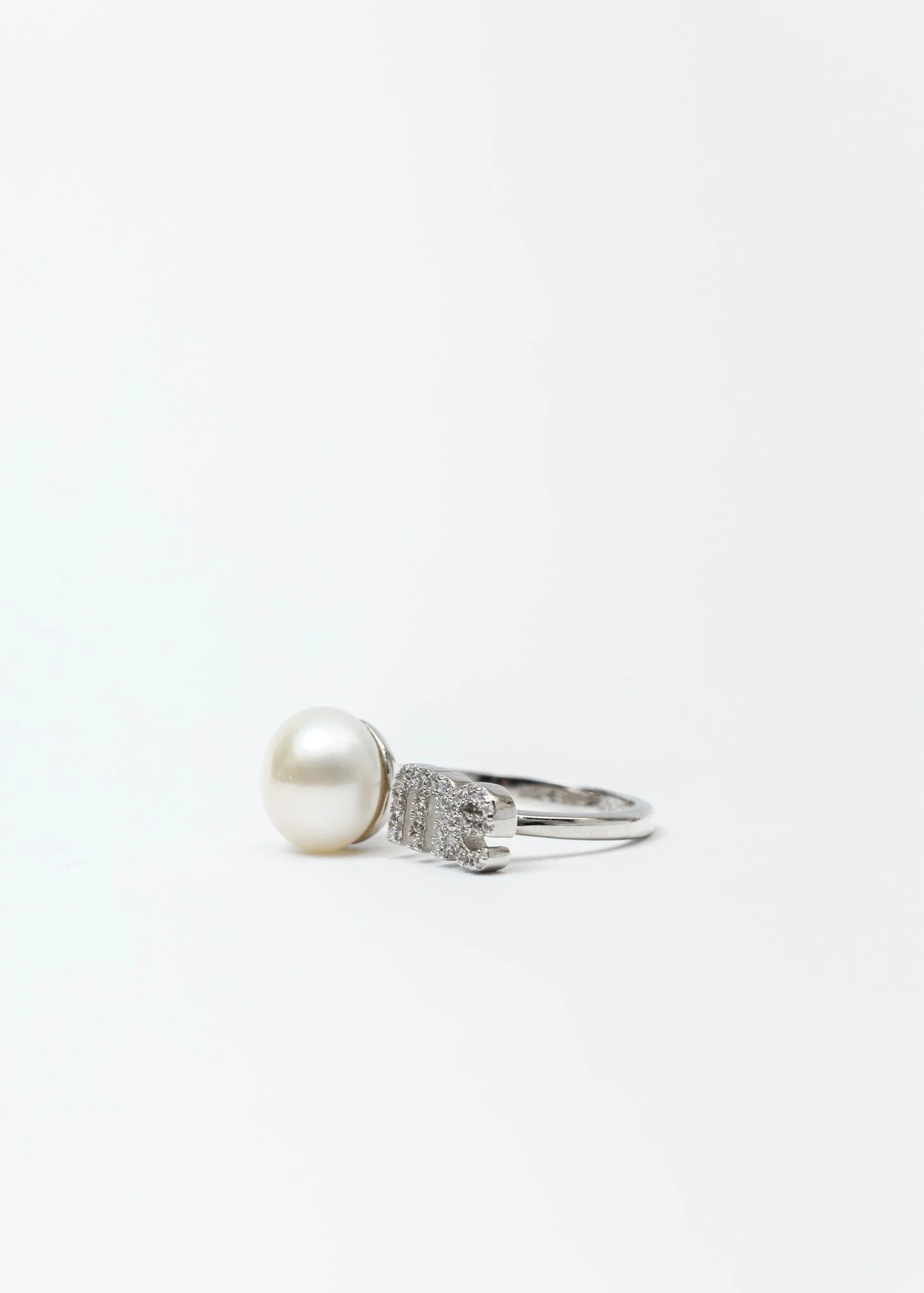 Silver ME And Pearl Ring - Image 5
