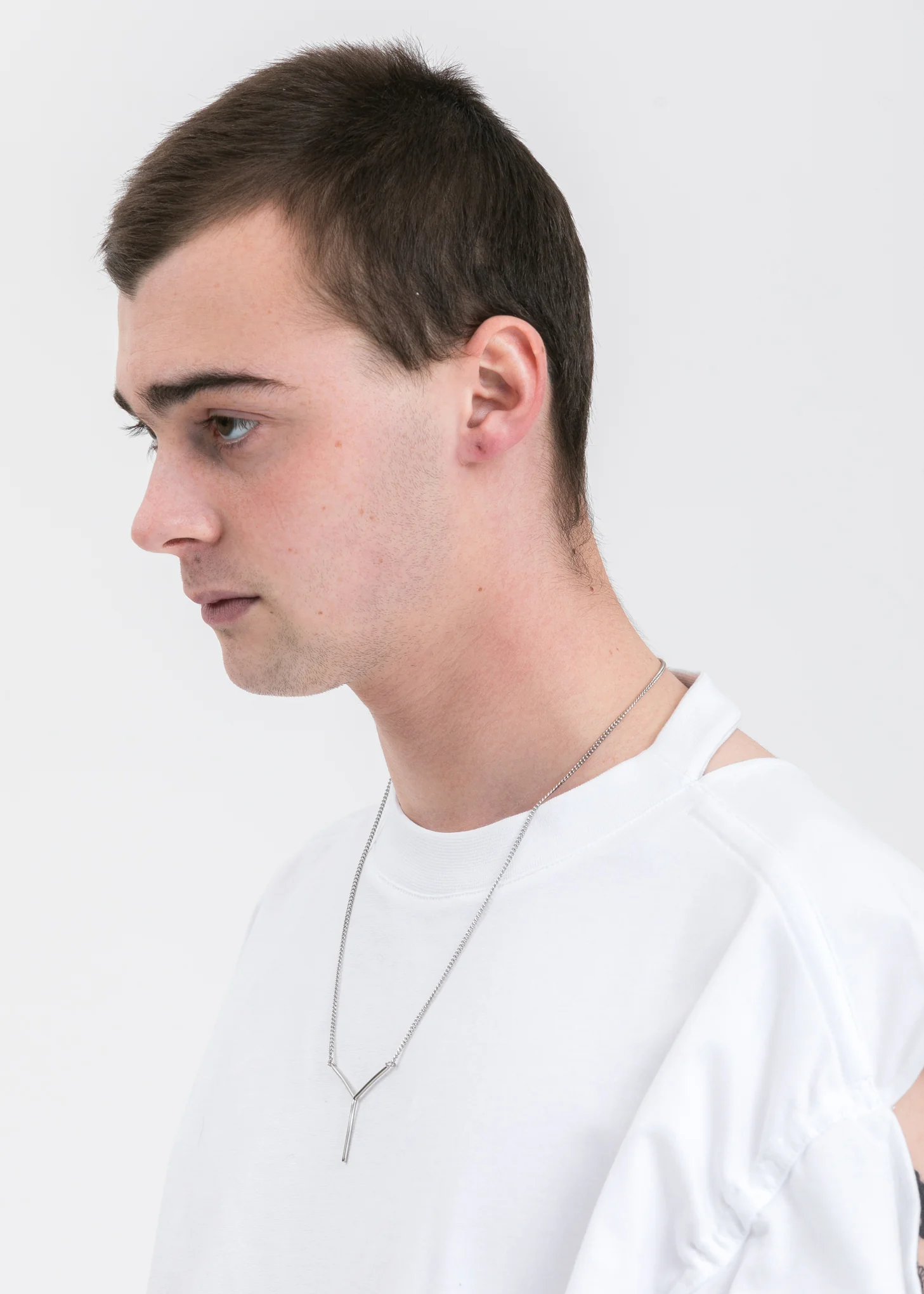 Silver Mini Y Necklace - Image 4