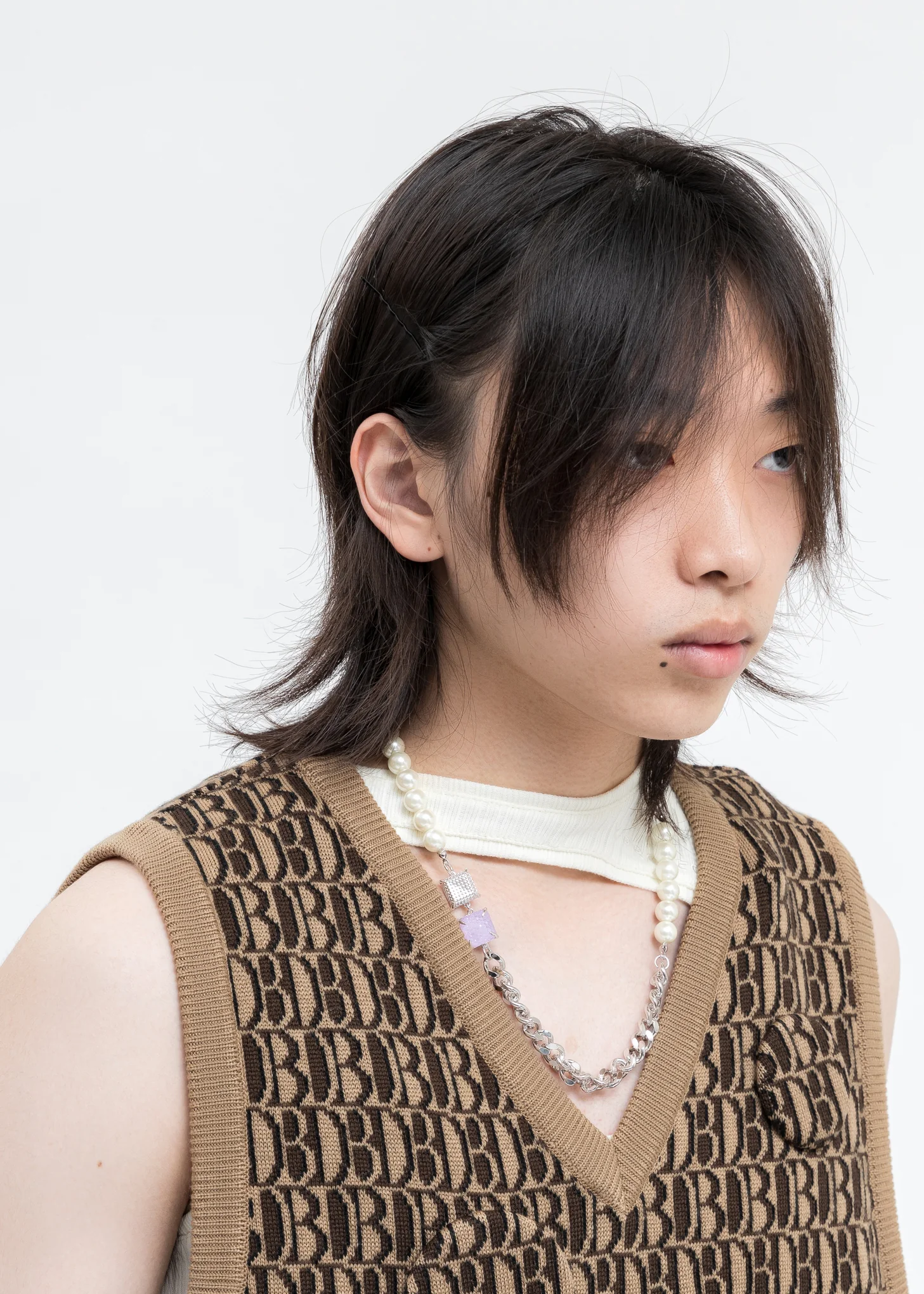 Silver Pearl And Purple Candy Necklace - Image 3