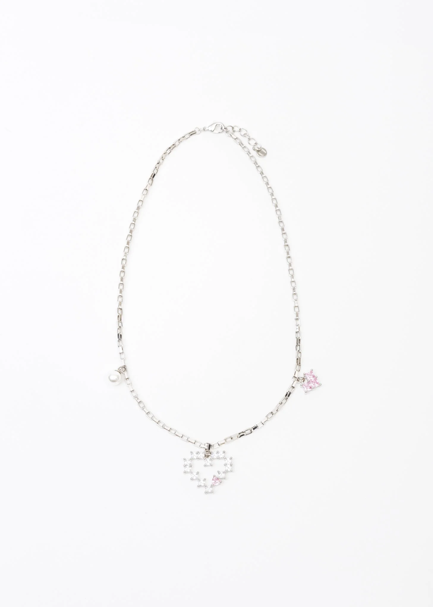 Silver/ Pearl And Rhinestone Hearts Necklace (CHUYU)