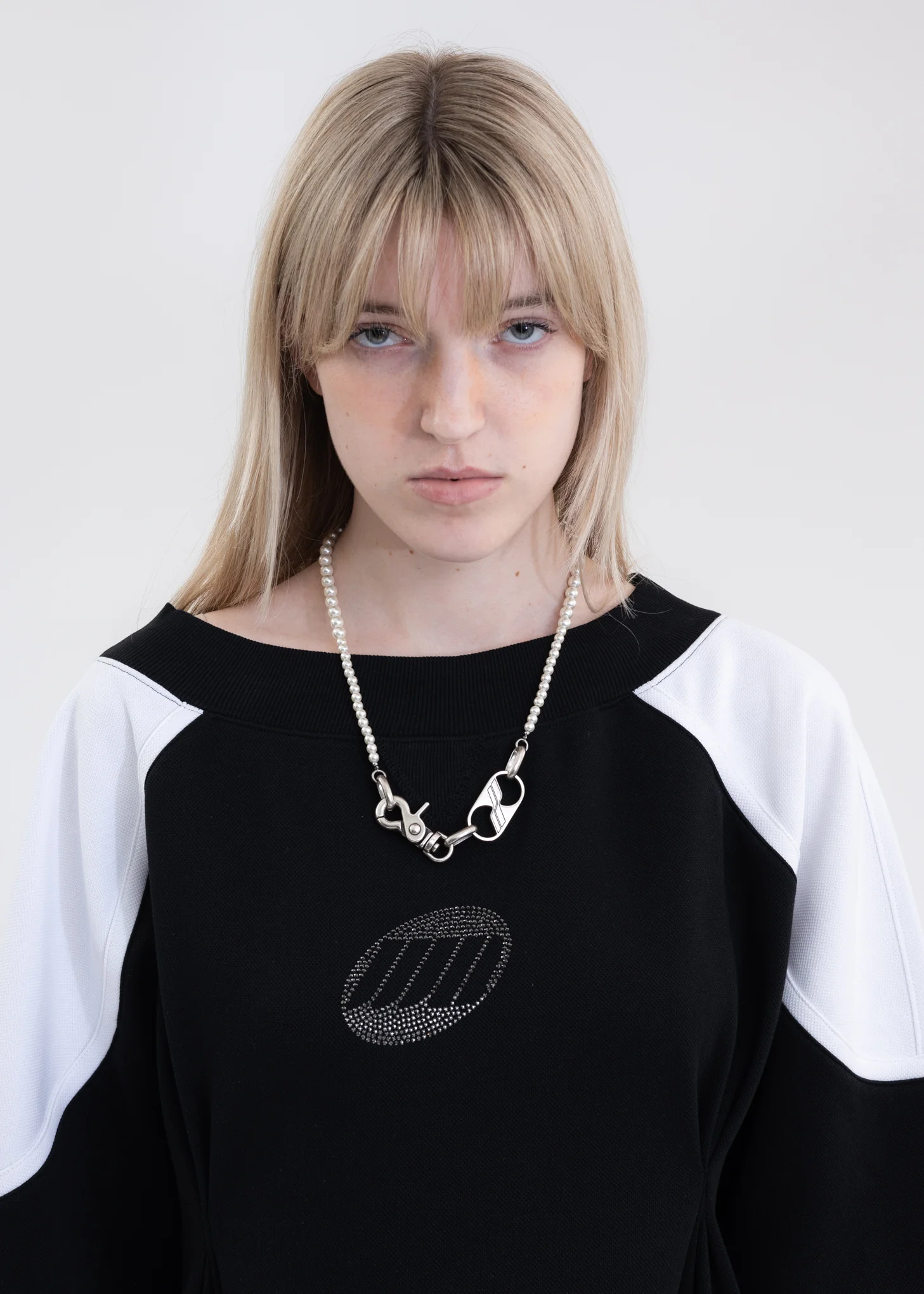 SILVER PEARL NECKLACE - Image 2