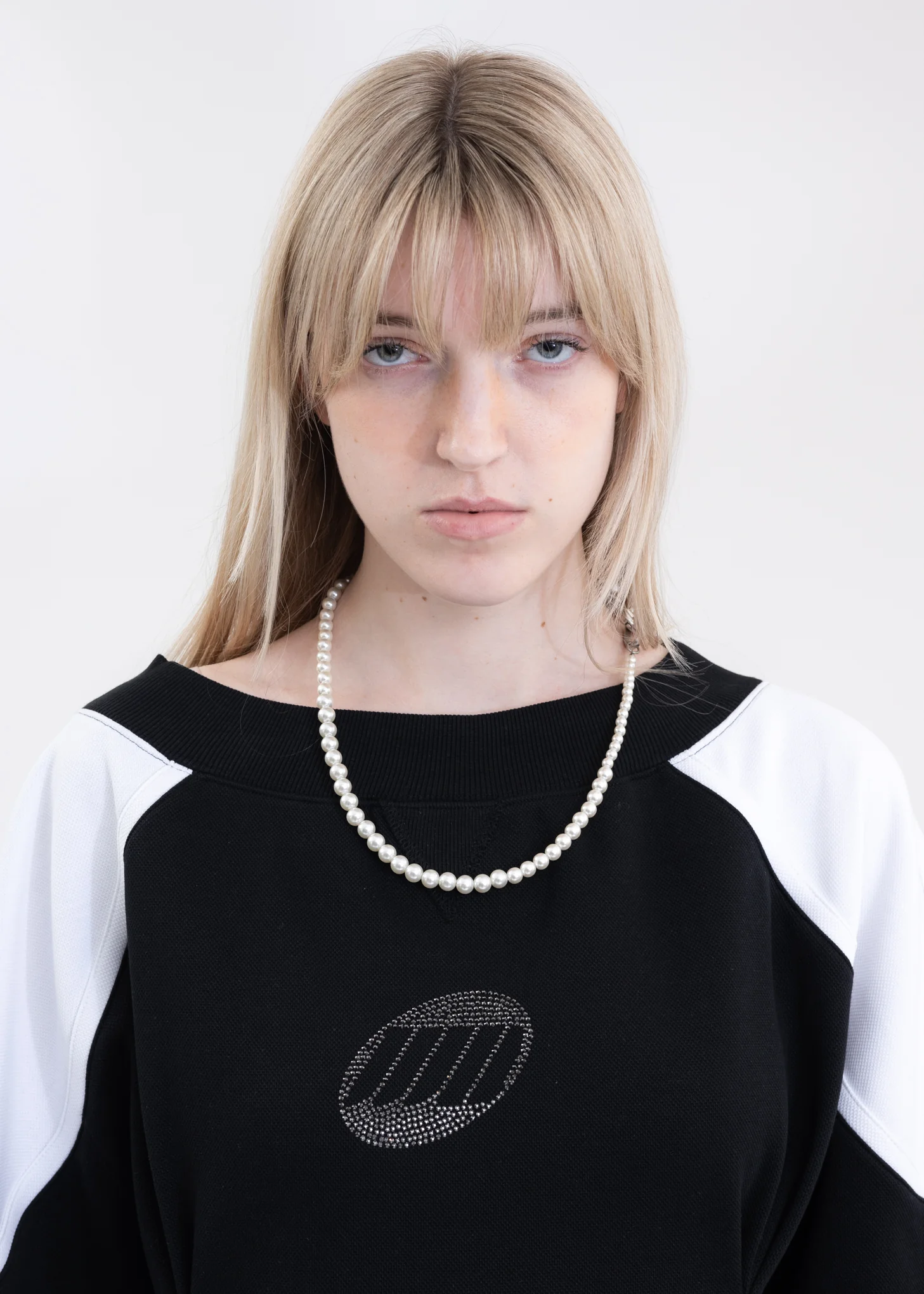 SILVER PEARL NECKLACE - Image 4