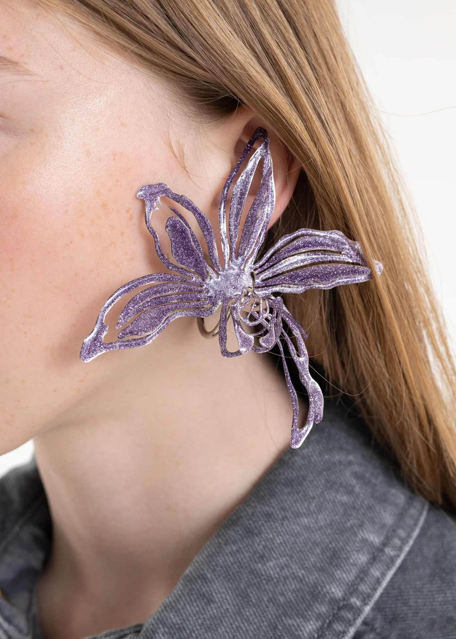 SILVER / PURPLE GLITTER ORCHID HOOPS - Single - Image 3
