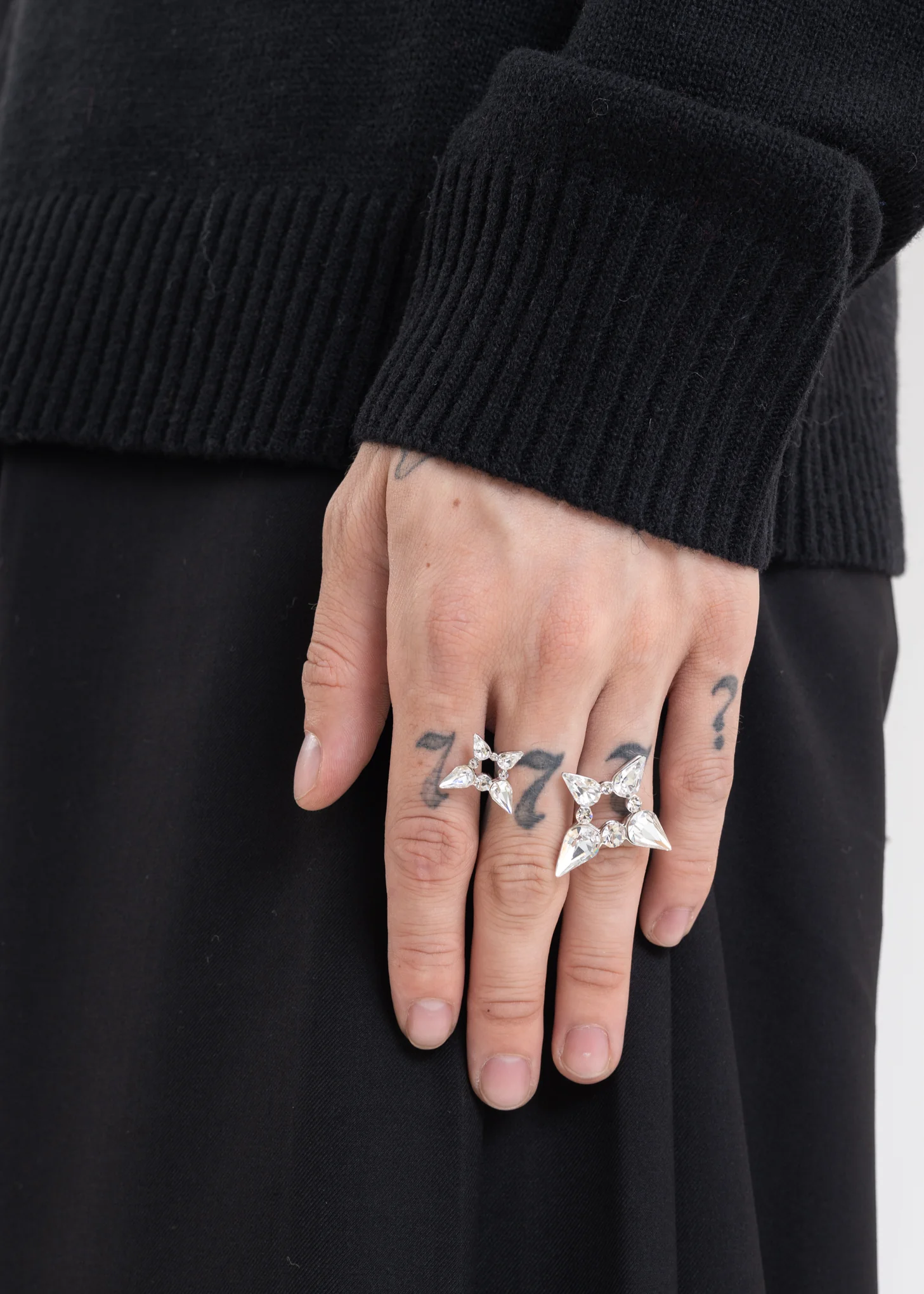 Silver Rhinestone Butterflies Ring - Image 2