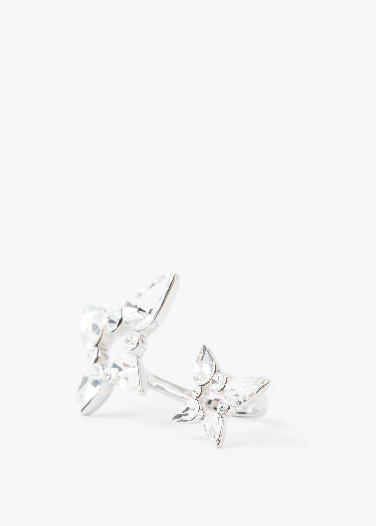 Silver Rhinestone Butterflies Ring - Image 3
