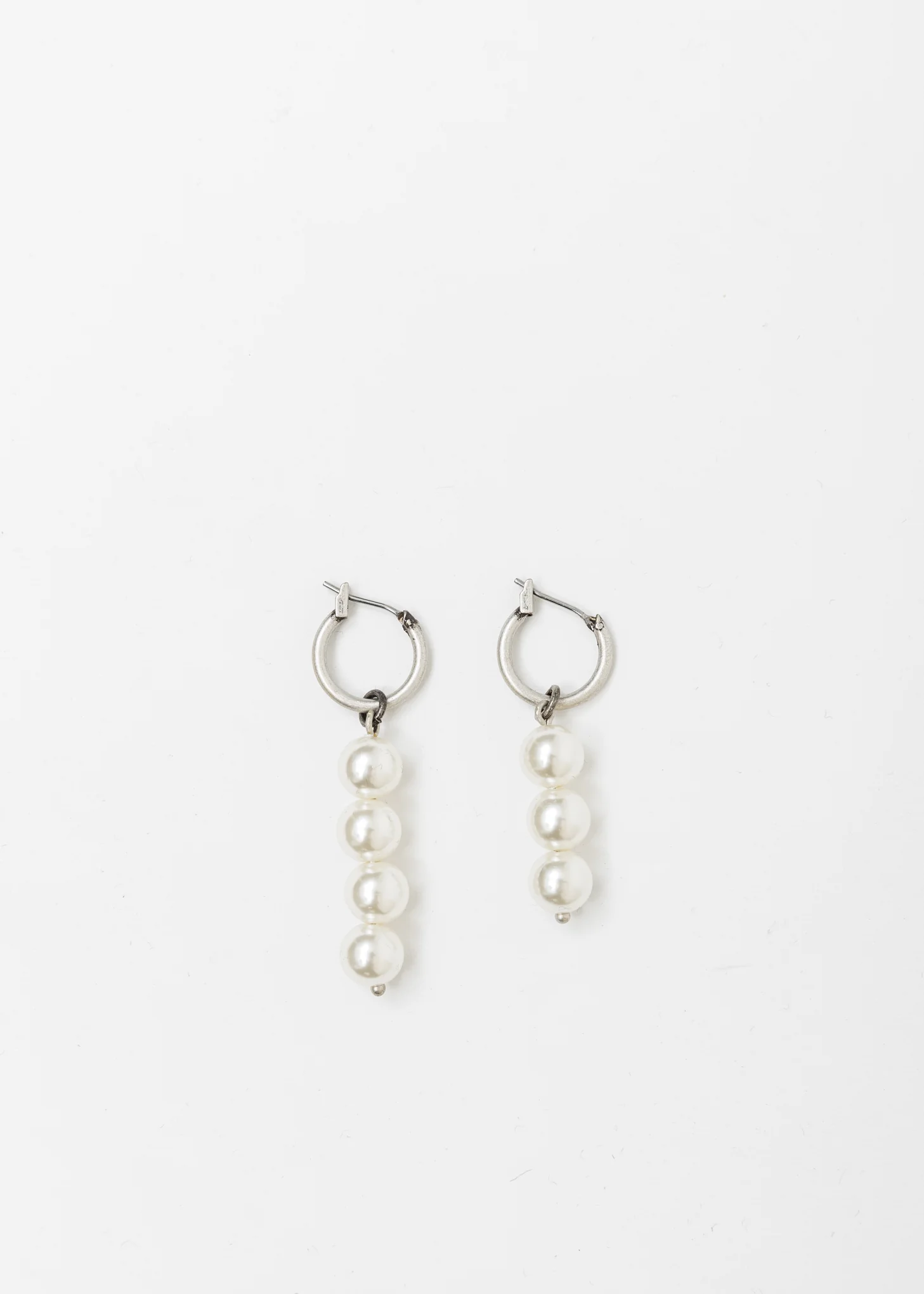 Silver Pearl Drop Earring