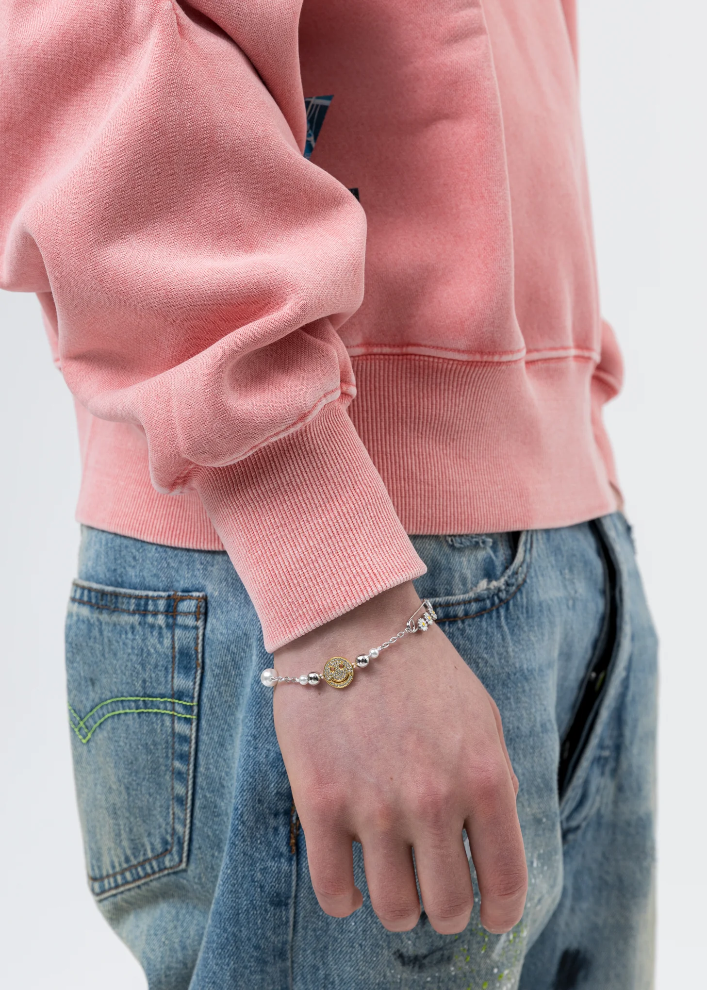 Silver Smile Face Daisy Bracelet - Image 2