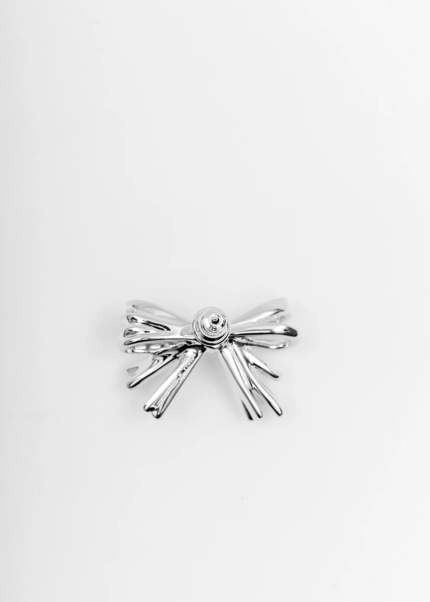 Silver Straw Bow Earring - Image 3