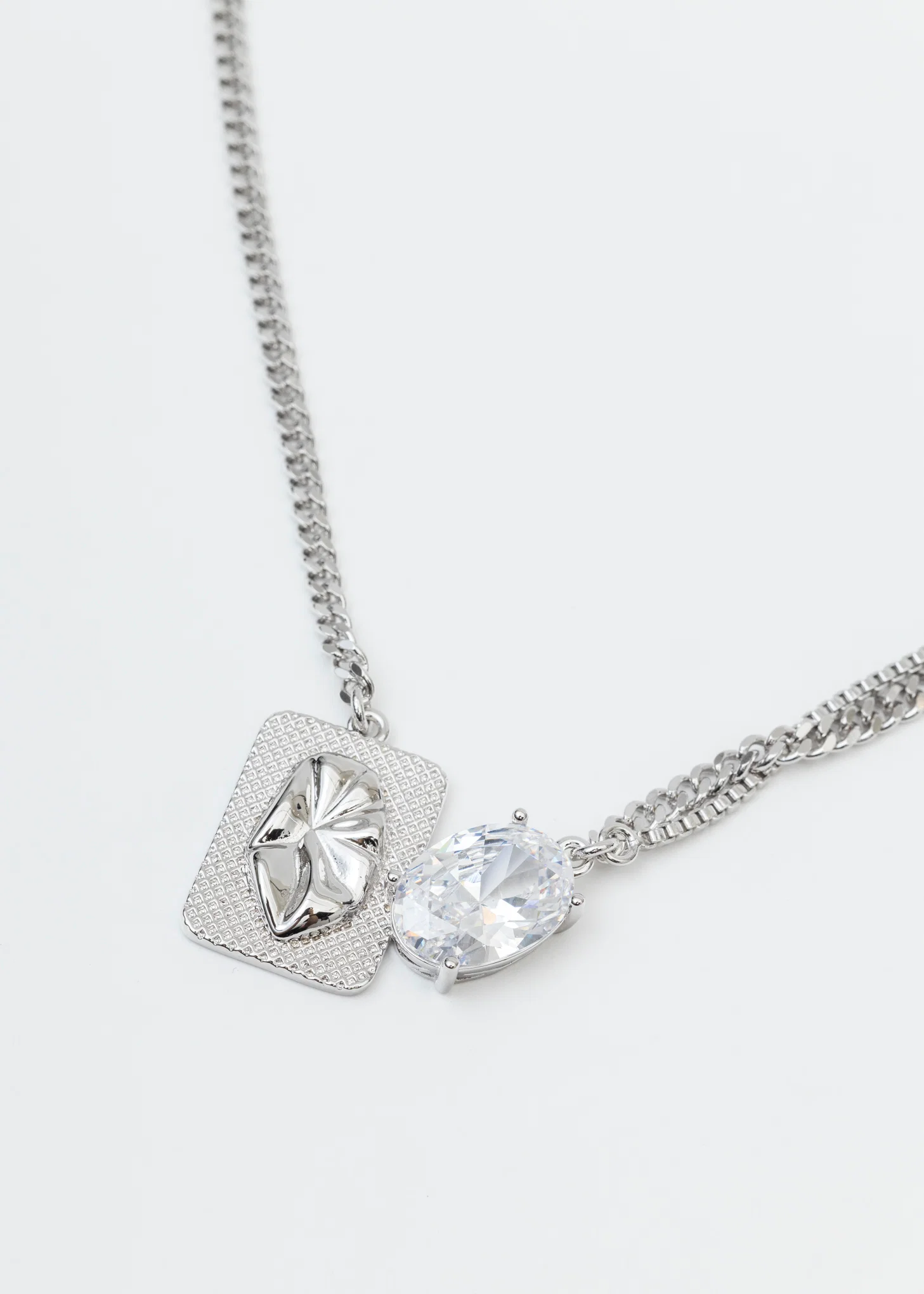 Silver YINJI Necklace