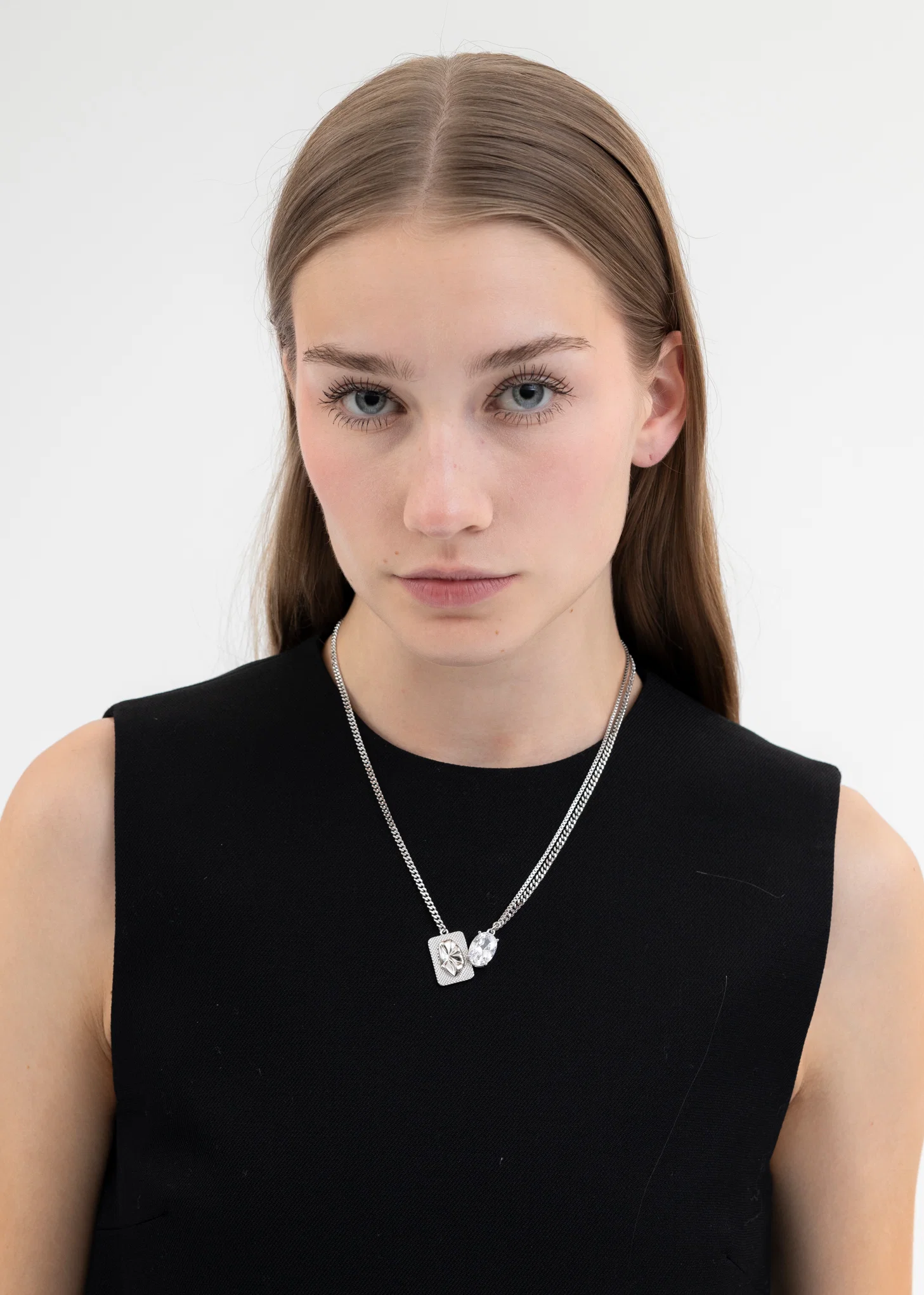 Silver YINJI Necklace - Image 2