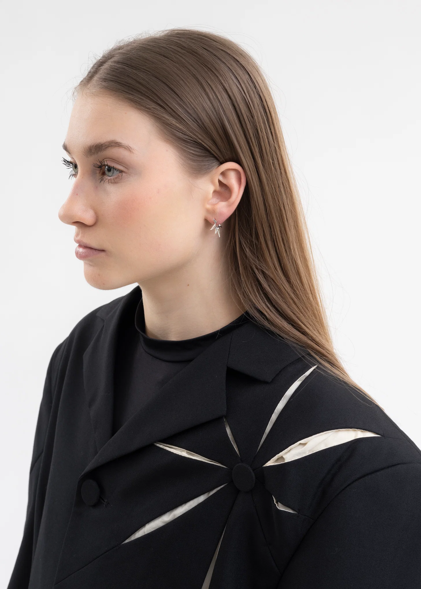 SILVER THORN EARRING - Image 3