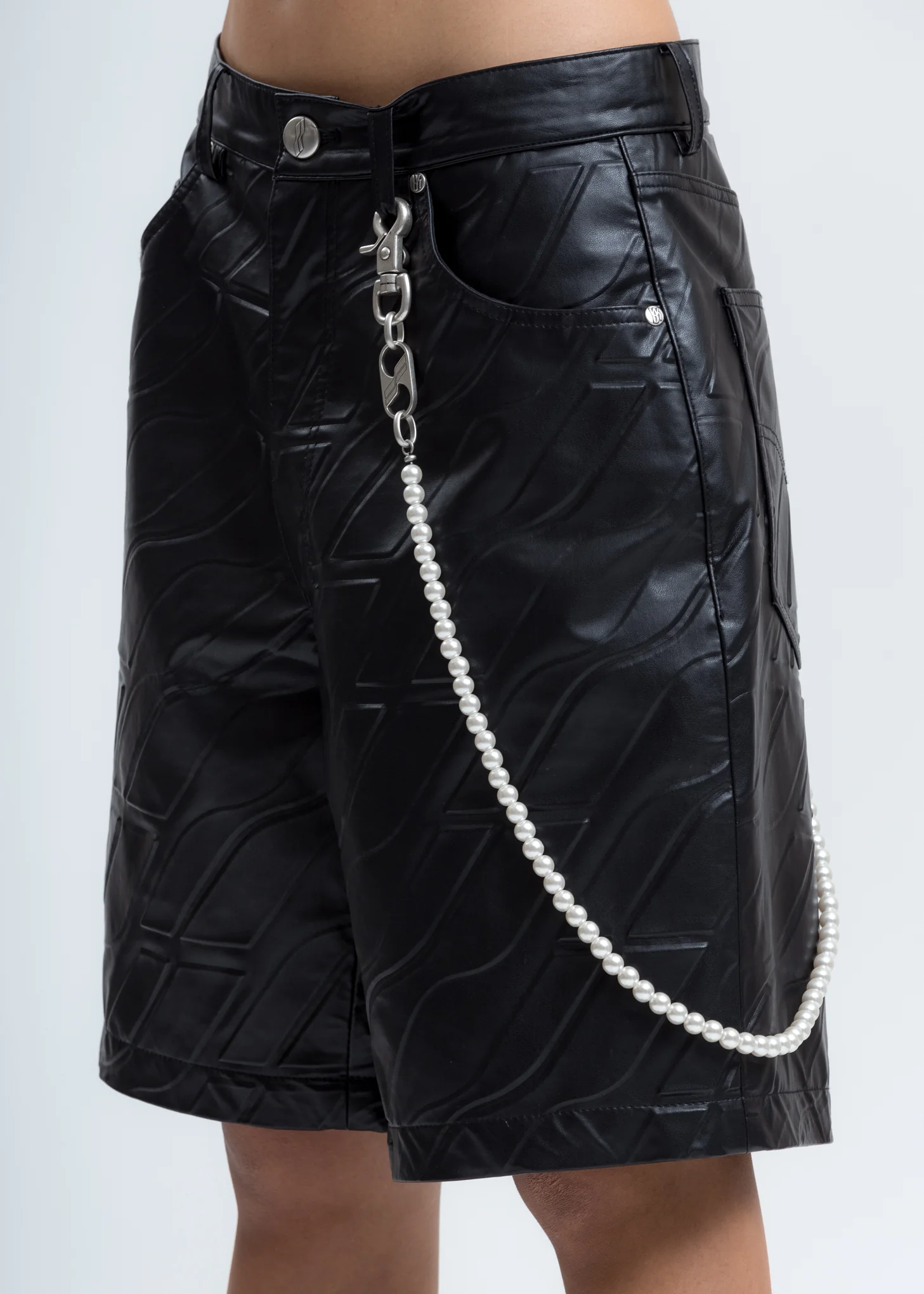 Silver WD Logo Pearl Key Chain - Image 3