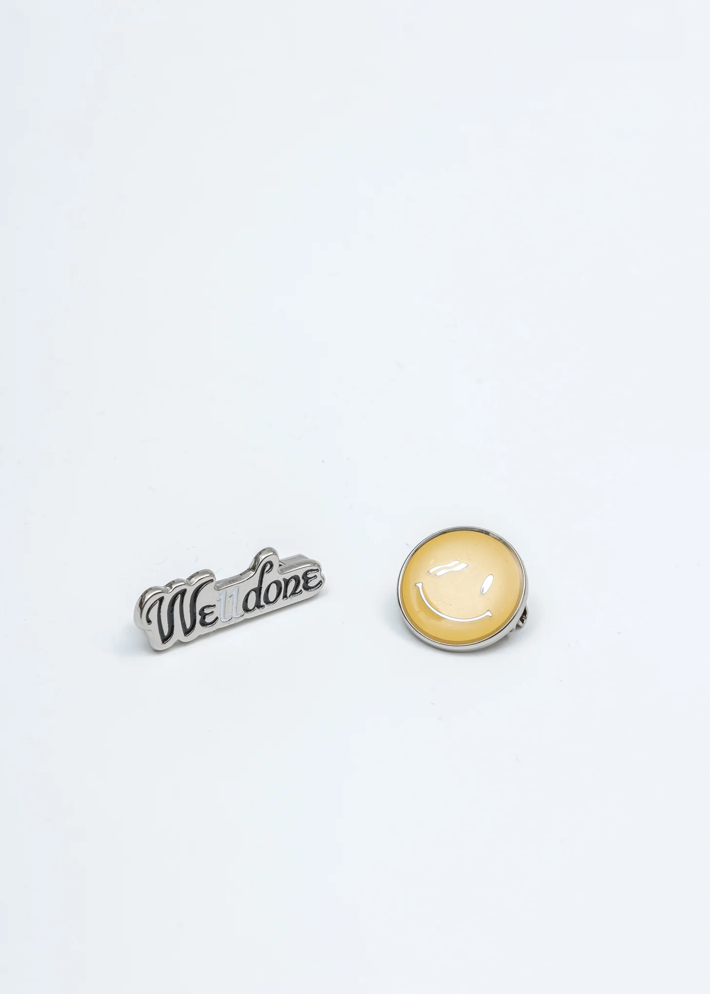 Silver We11done Smile Brooch Set