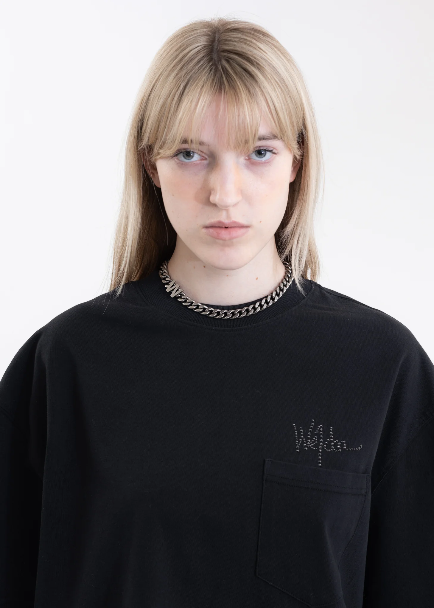 SILVER2 'W' LOGO MEDIUM CHAIN CHOKER - Image 2