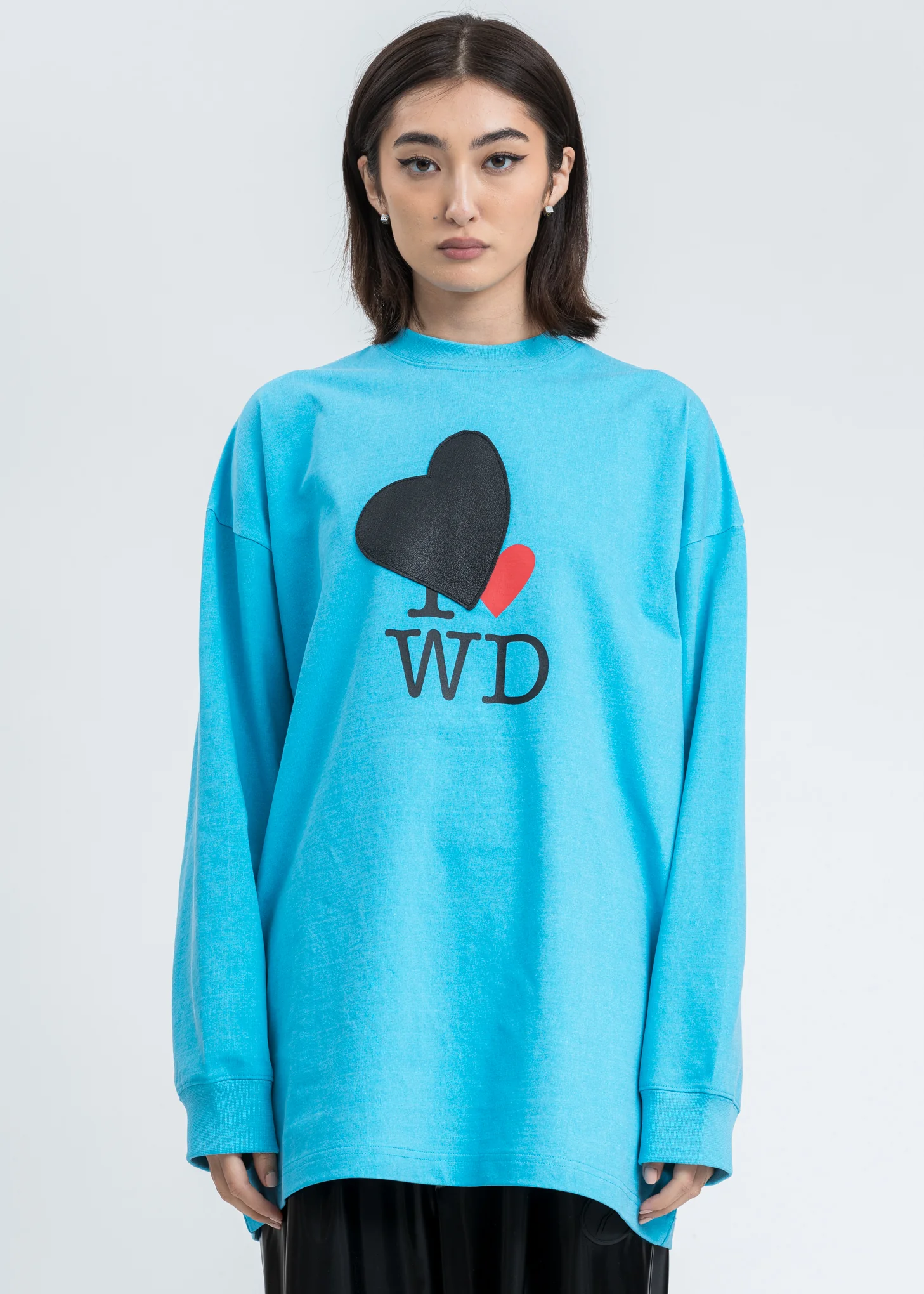 Sky Heart Patch 'I Love WD' Long Sleeve Shirt