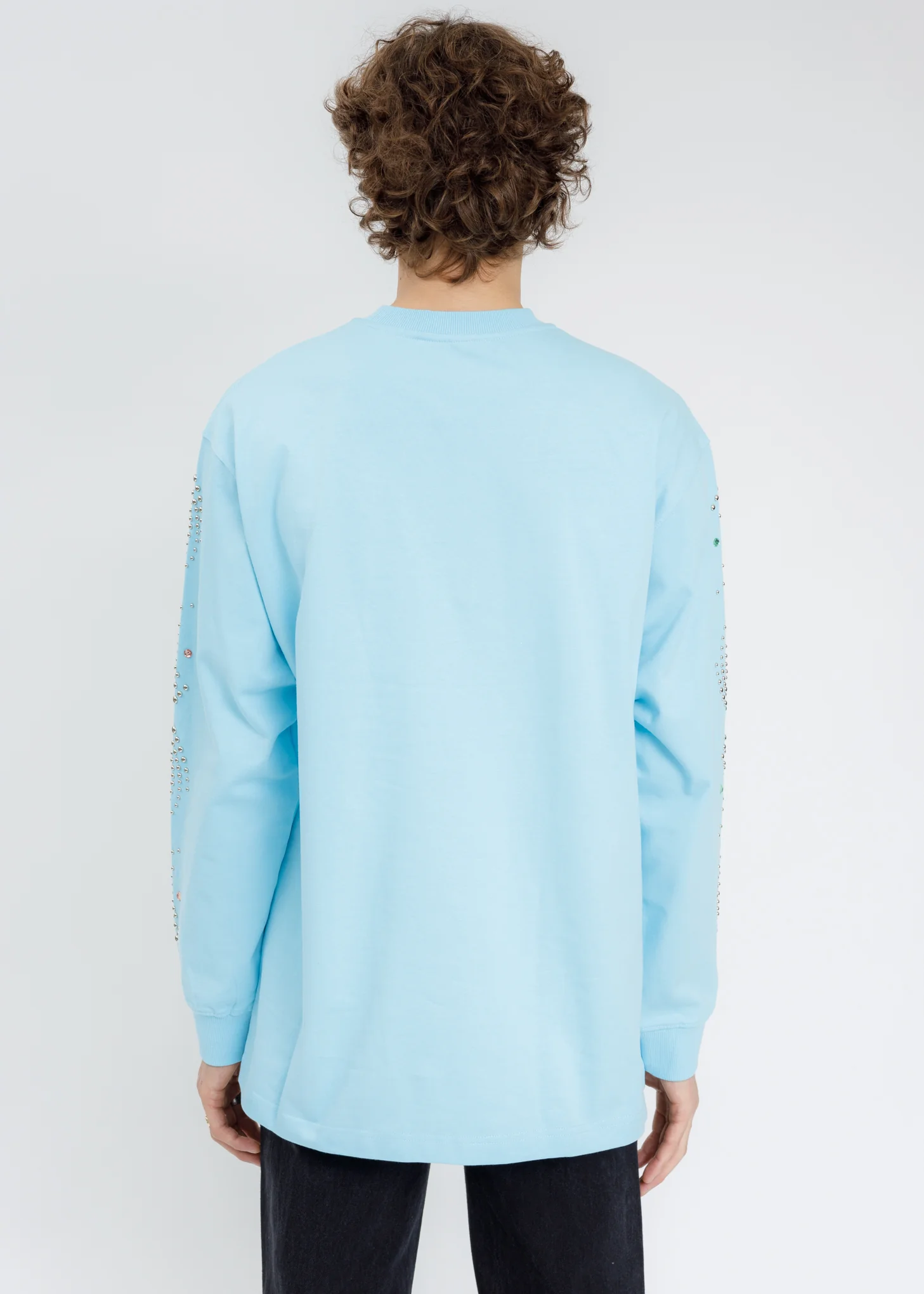 Sky Stud Line Long Sleeves - Image 4