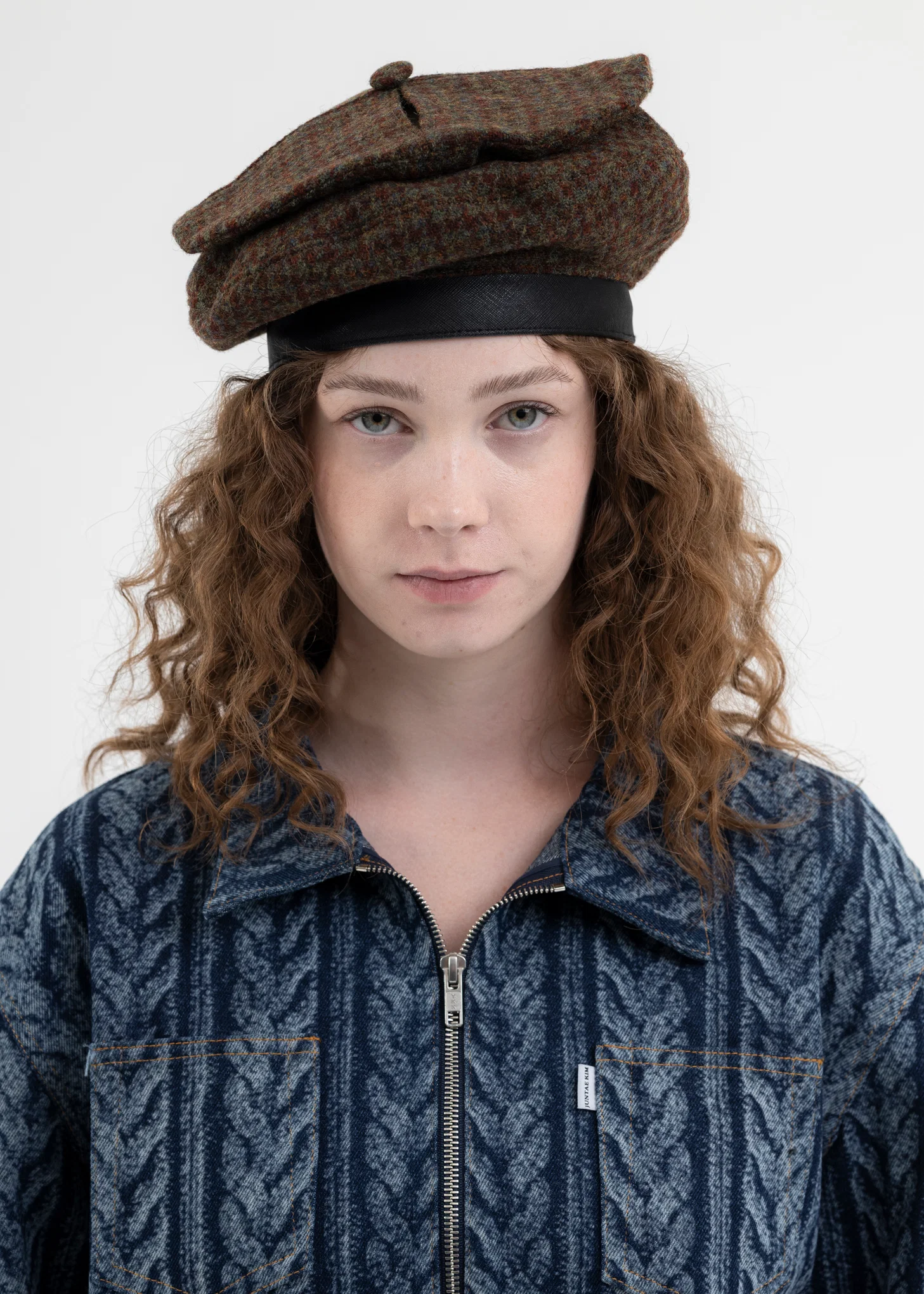 SLASHED WOOL BERET (OLIVE)