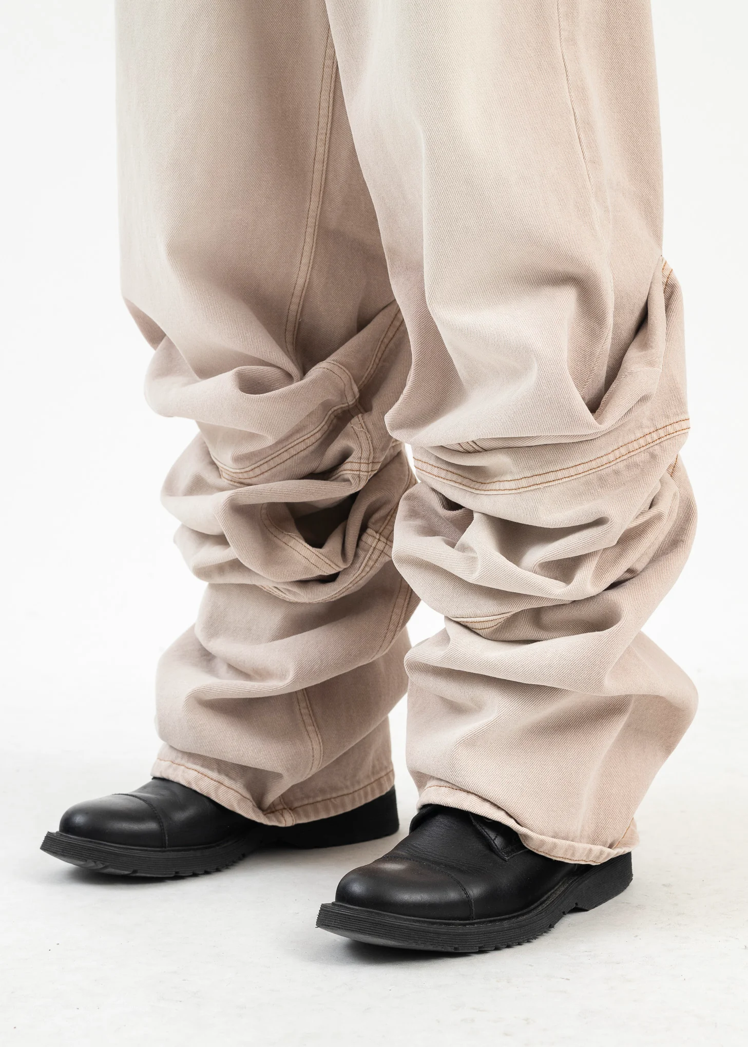 SOFTPINK DRAPED CUFF JEANS - Image 4