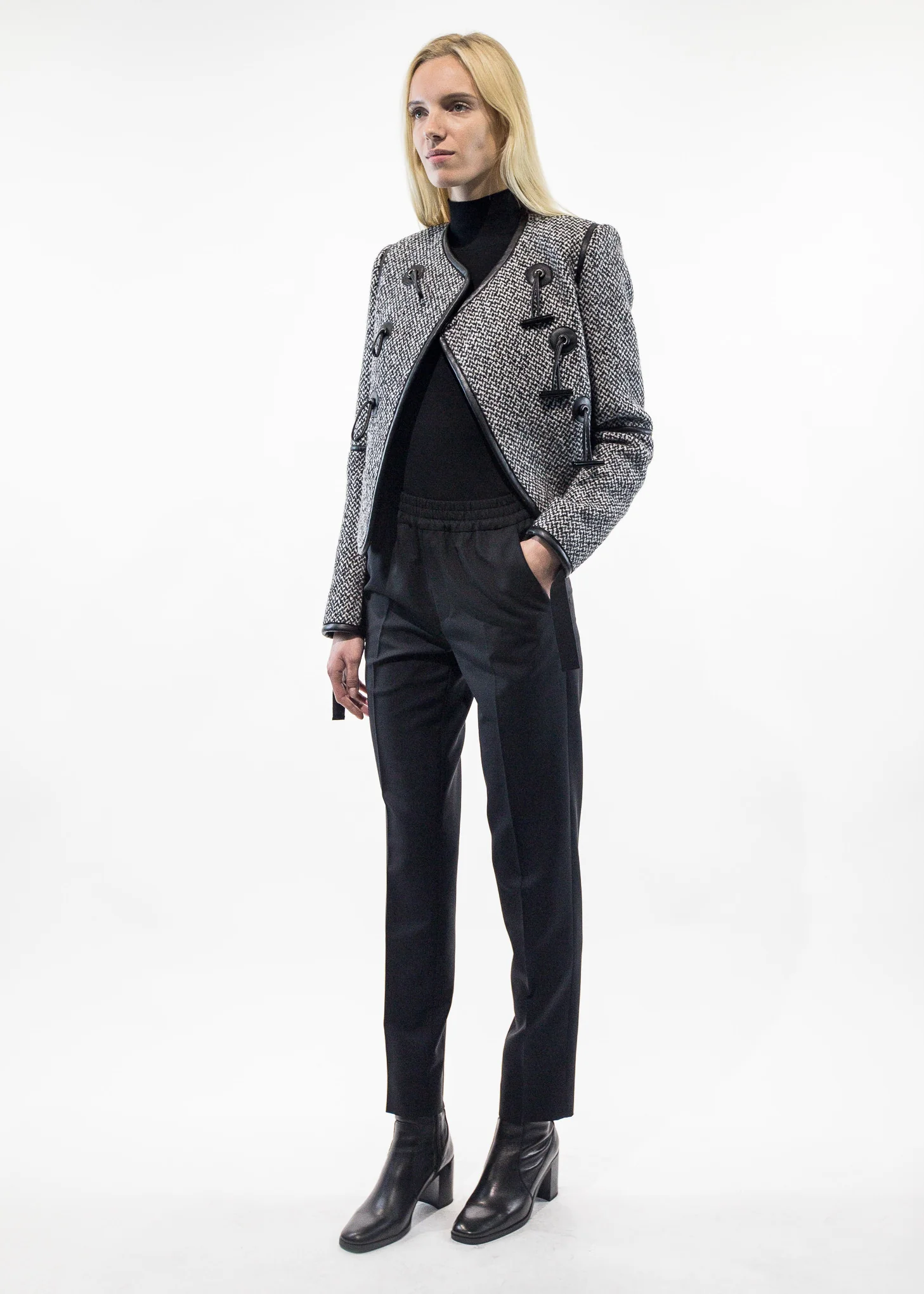 Tessa Ribbed Sleeve Detail Shirt - Image 5