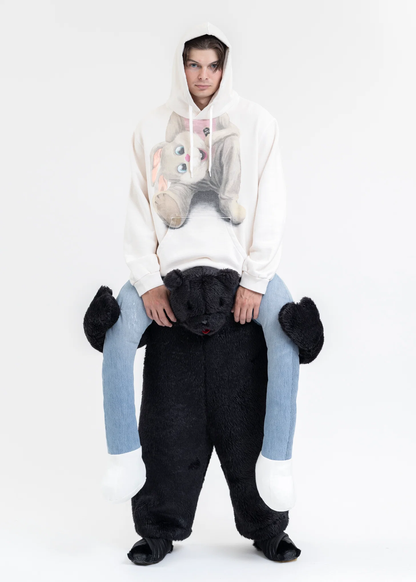 THE BEAR CARRYING ON YOU PANTS - Image 5