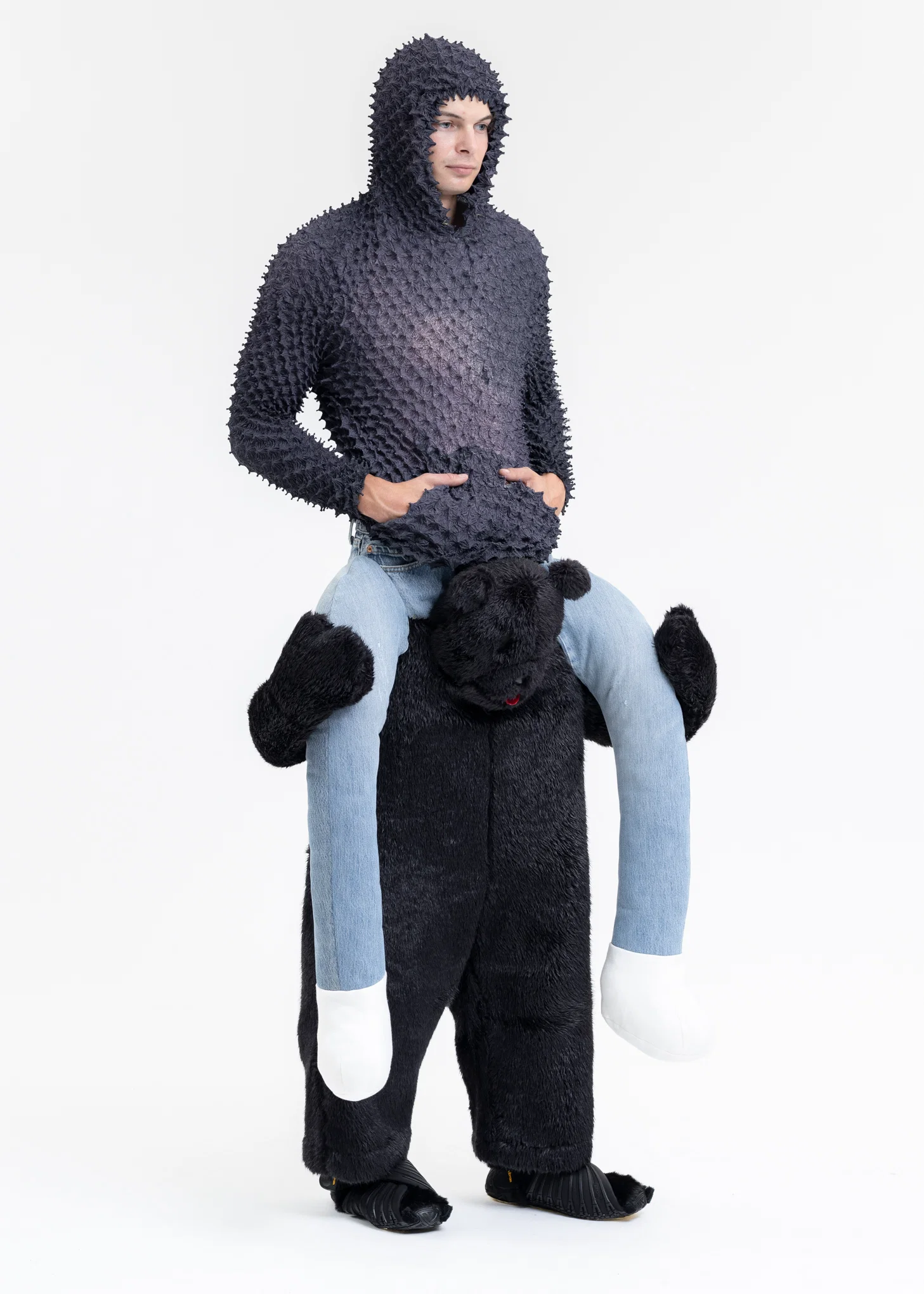 THE BEAR CARRYING ON YOU PANTS - Image 6