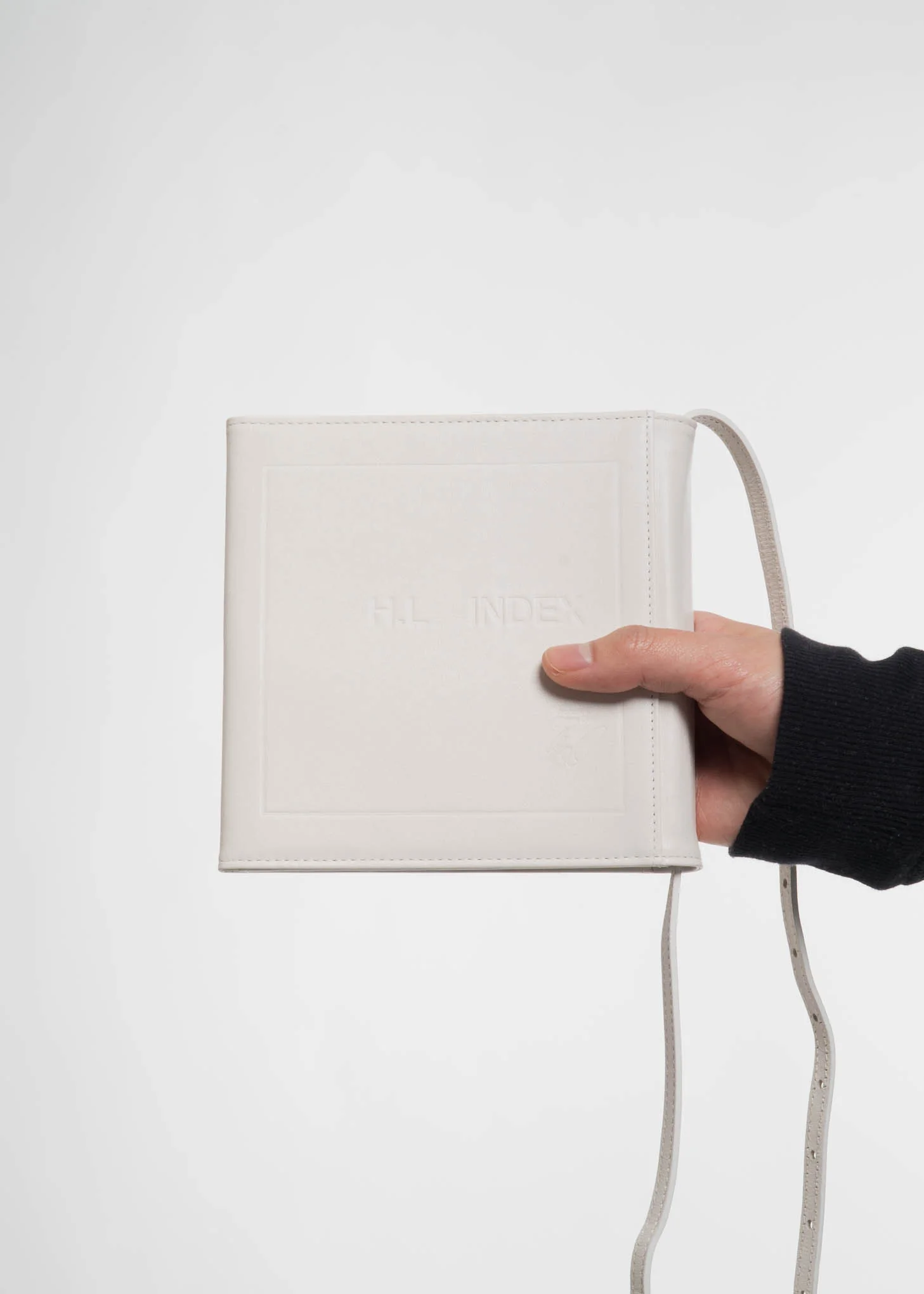 White Trifold CD Wallet - Image 3