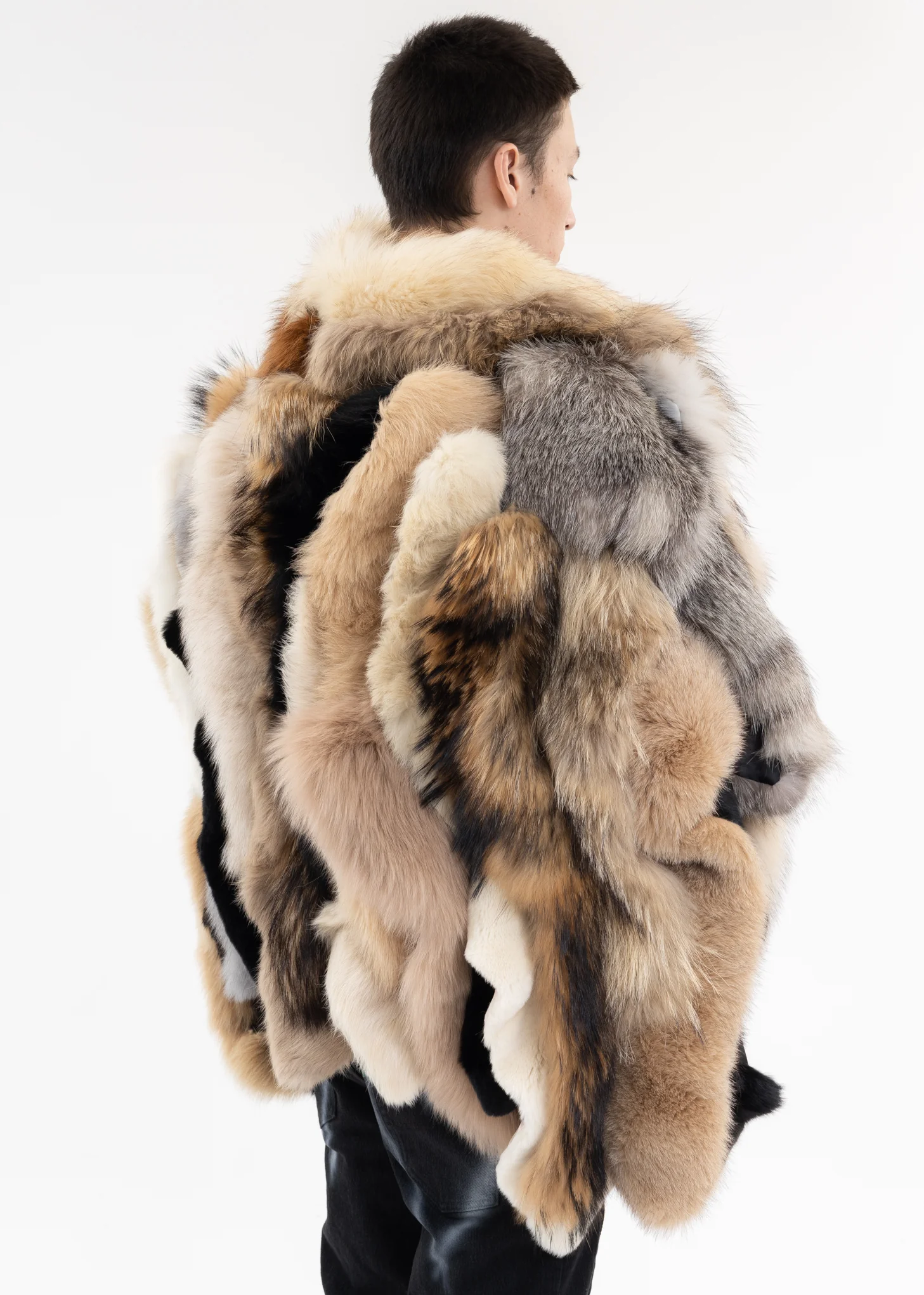 UPCYCLE ASSEMBLE FUR COLLOAR JACKET - Image 3