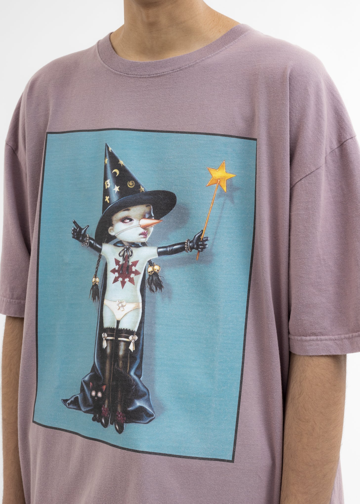 Used Grey KIDILL Ã— EDWIN Witchie T-Shirt - Artwork by Trevor Brown - Image 2