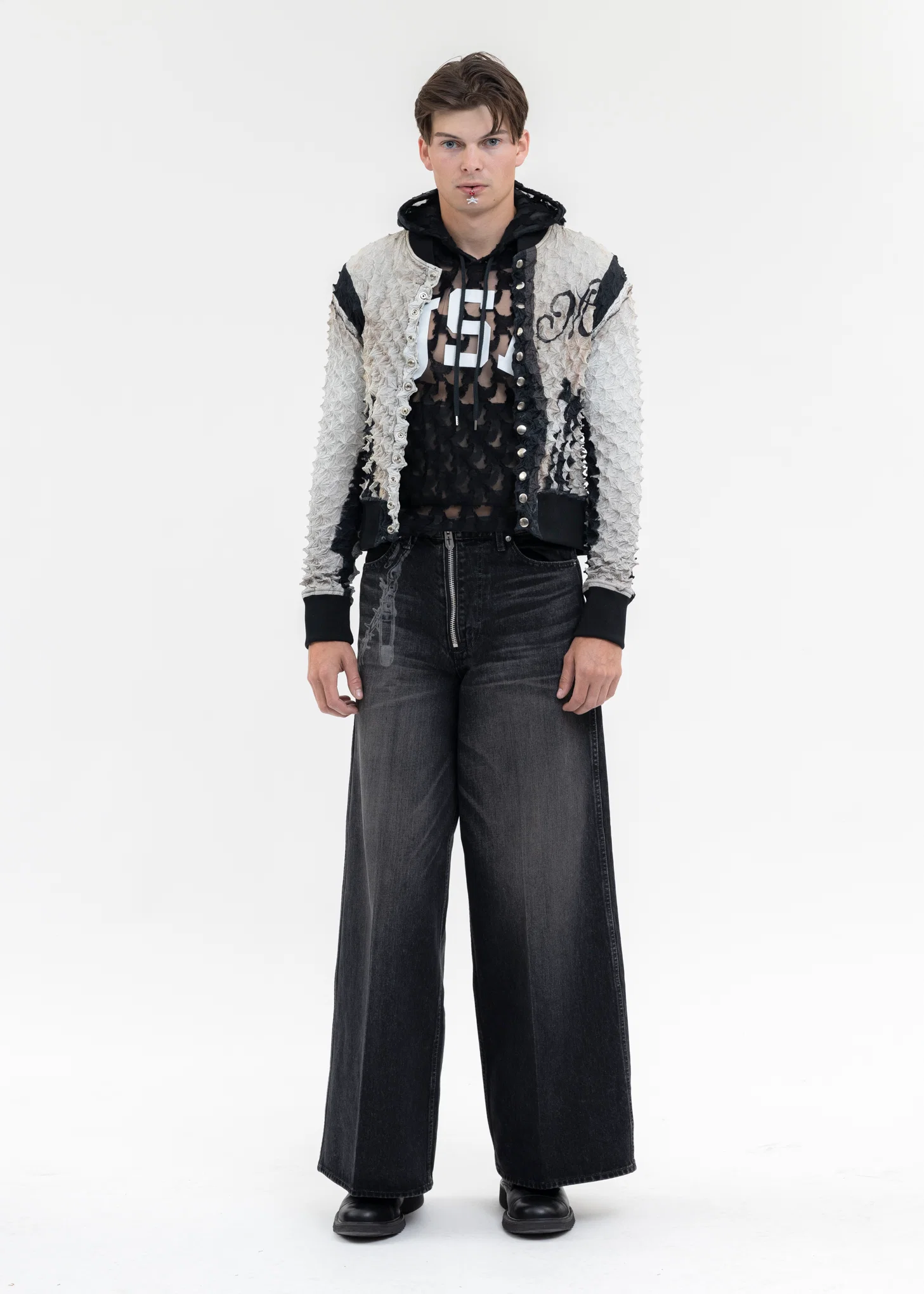VICTORIAN SPIKY JACKET - Image 8