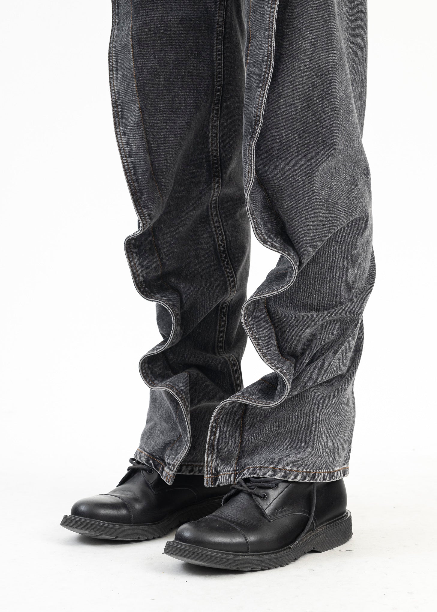VINTAGE BLACK EVERGREEN BANANA SLIM JEANS - Image 3
