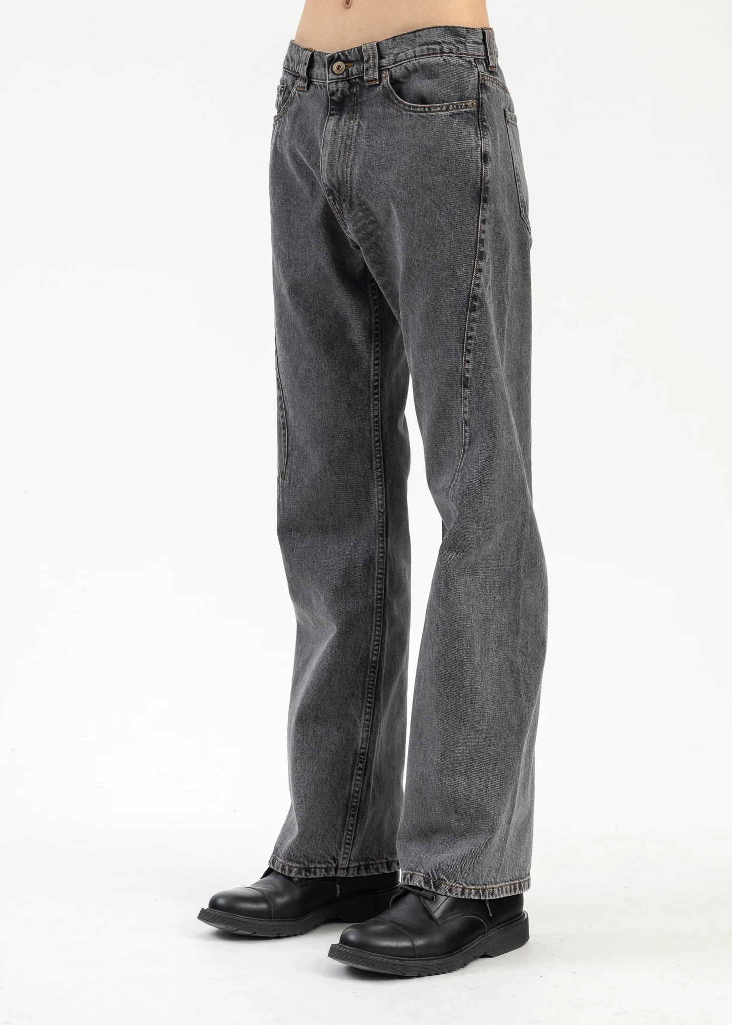 VINTAGE BLACK EVERGREEN PARIS' BEST JEANS - Image 3
