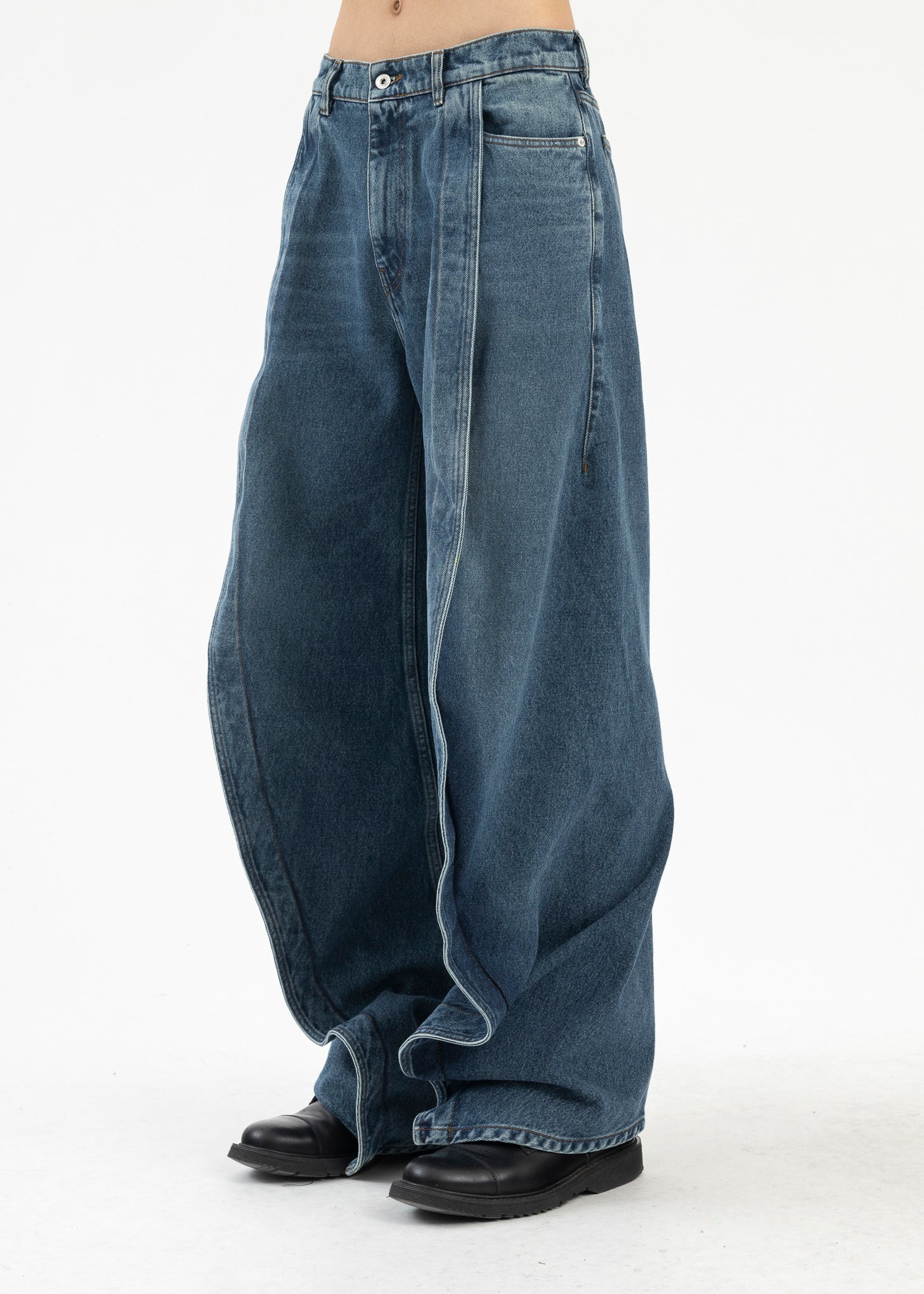 VINTAGE BLUE EVERGREEN BANANA JEANS - Image 2