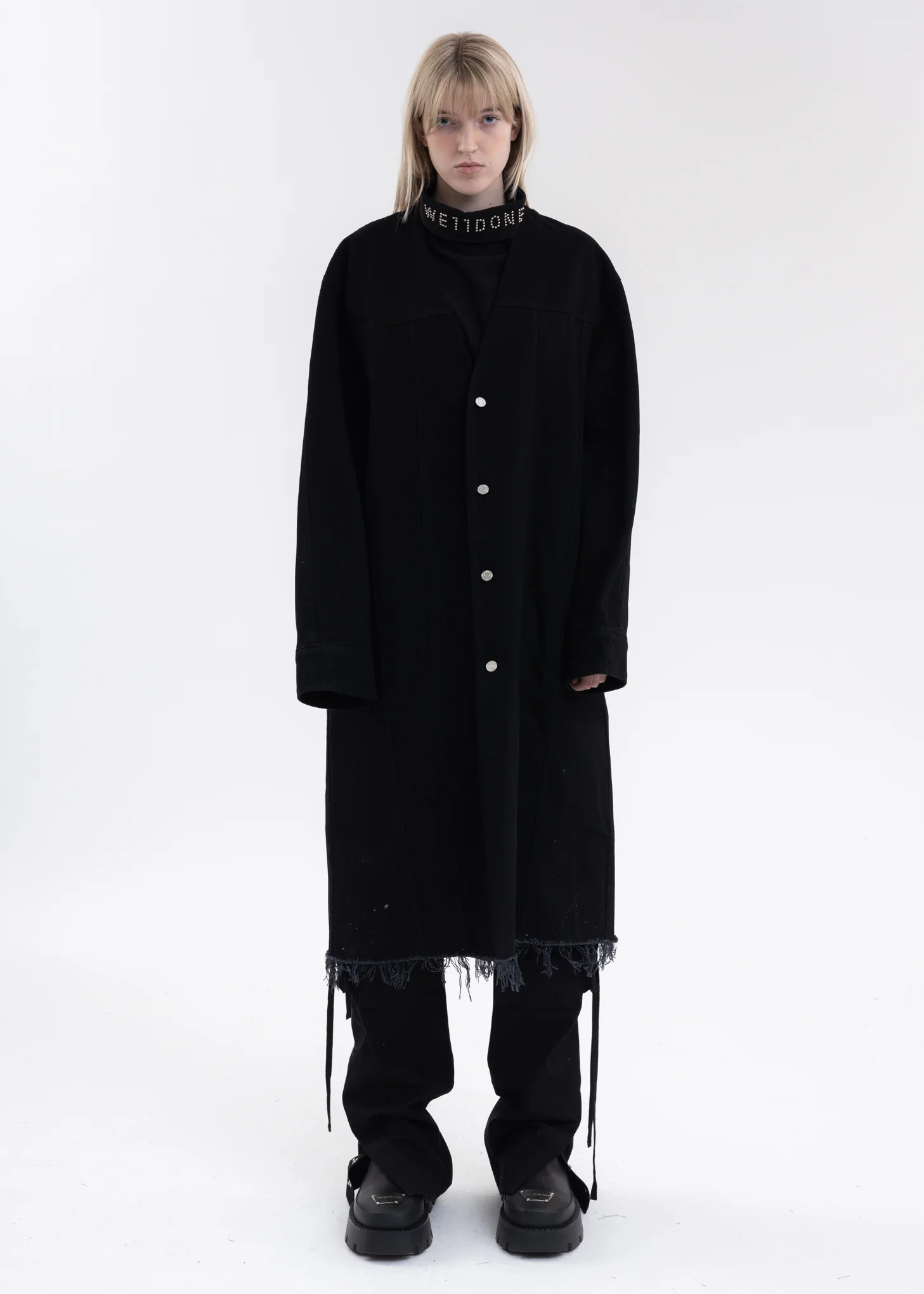 WASH BLACK LONG DENIM TRUCKER JACKET