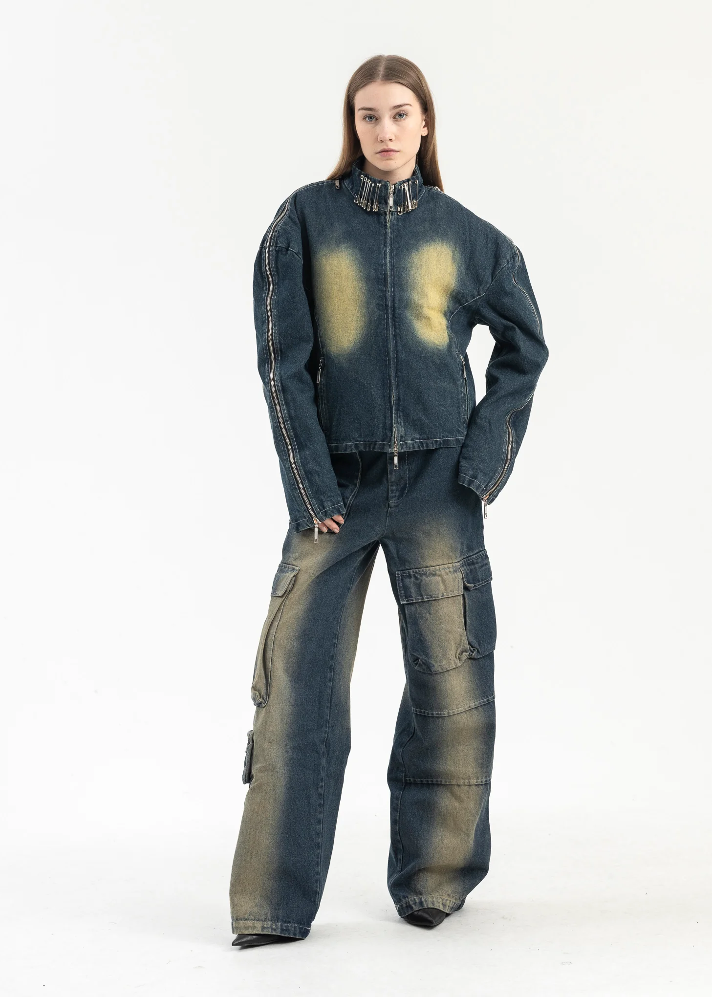 WASH BLUE PINS DENIM JACKET - Image 5