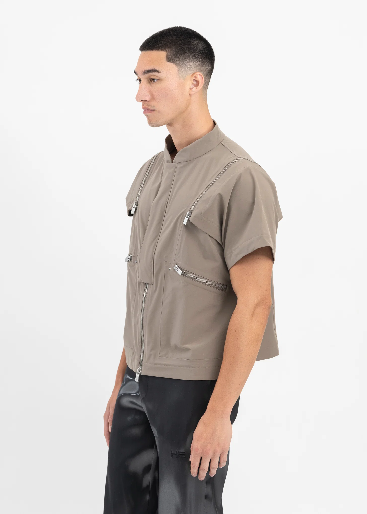 WASH OUT KHAIKI ANOPHYTE TECHNICAL VEST - Image 3