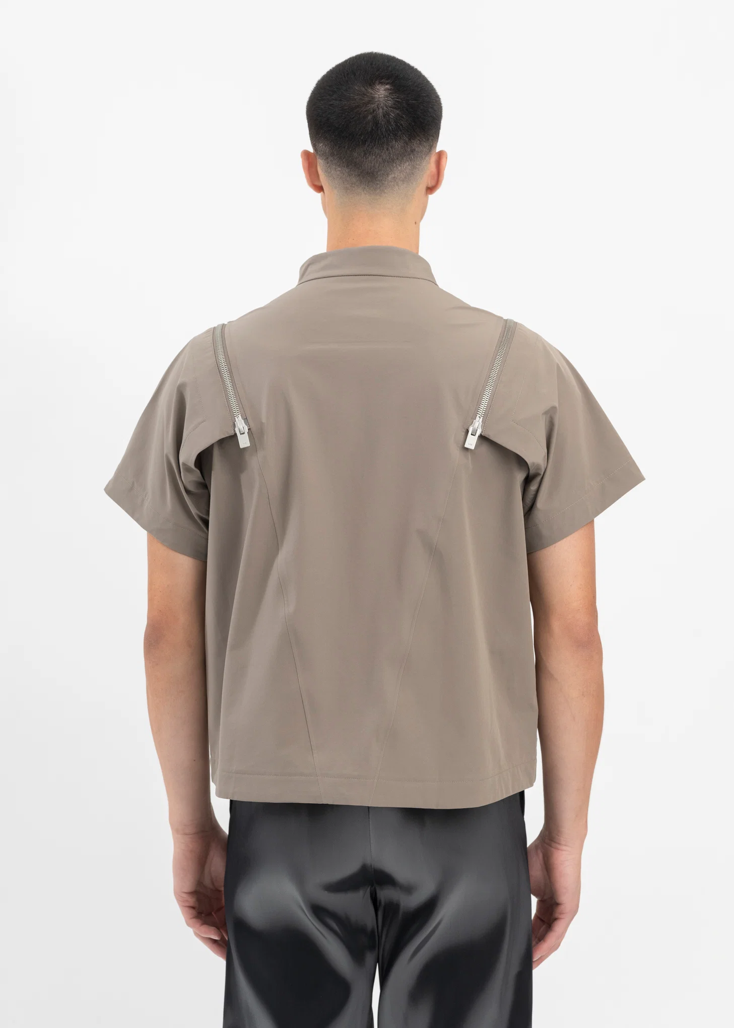 WASH OUT KHAIKI ANOPHYTE TECHNICAL VEST - Image 4