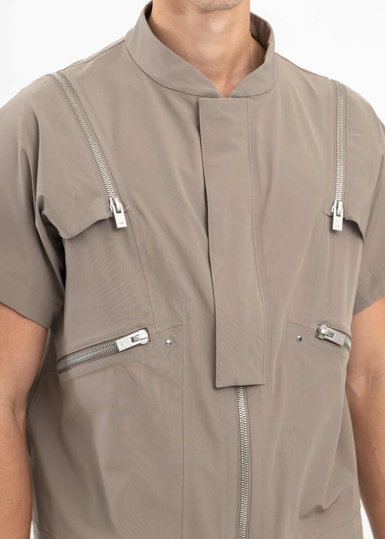 WASH OUT KHAIKI ANOPHYTE TECHNICAL VEST - Image 5