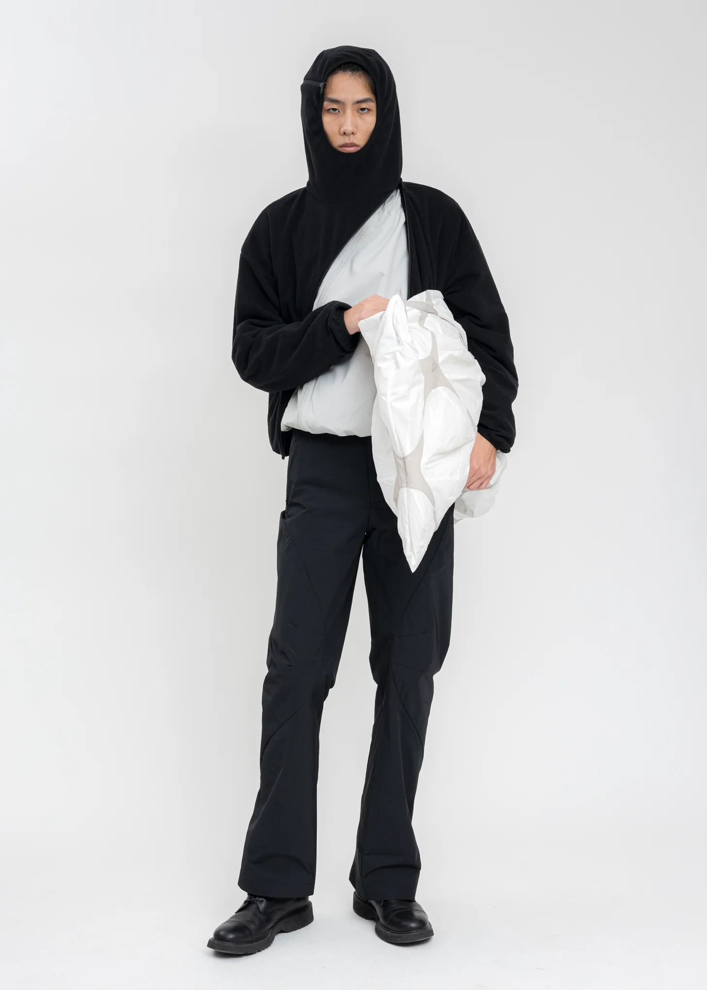 White 4.0+ PILLOWCASE LEFT - Image 3