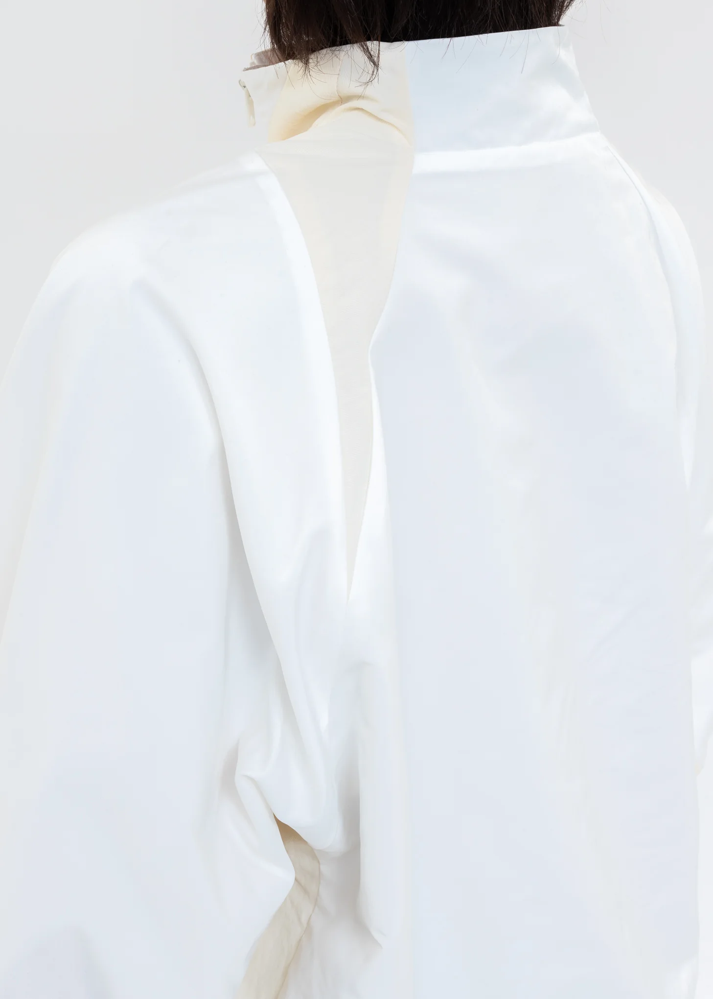 White 4.0+ TECHNICAL JACKET RIGHT - Image 3