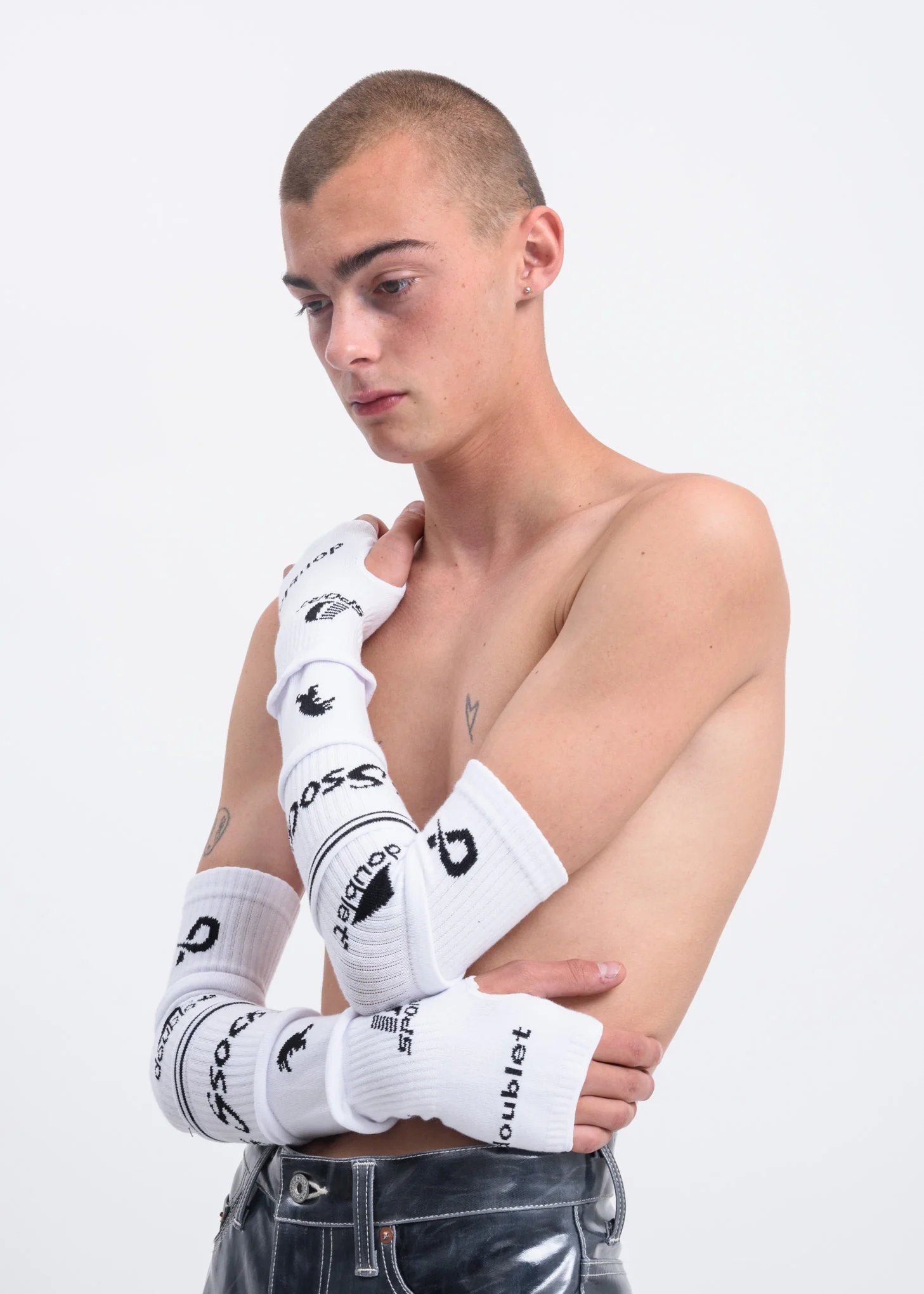 White 5 Layered Sock Glove