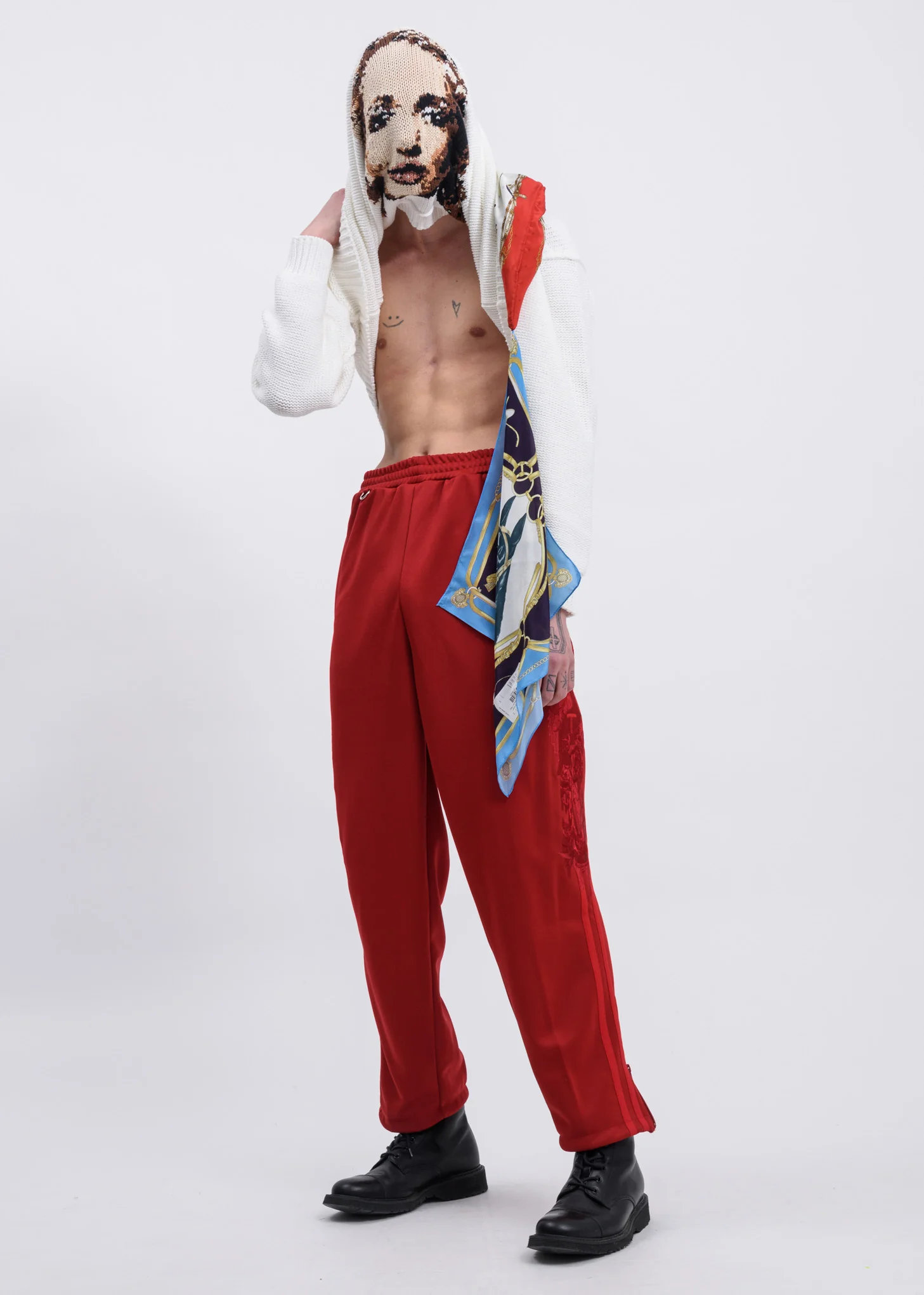 White Acting Someone Knitwear - Image 6